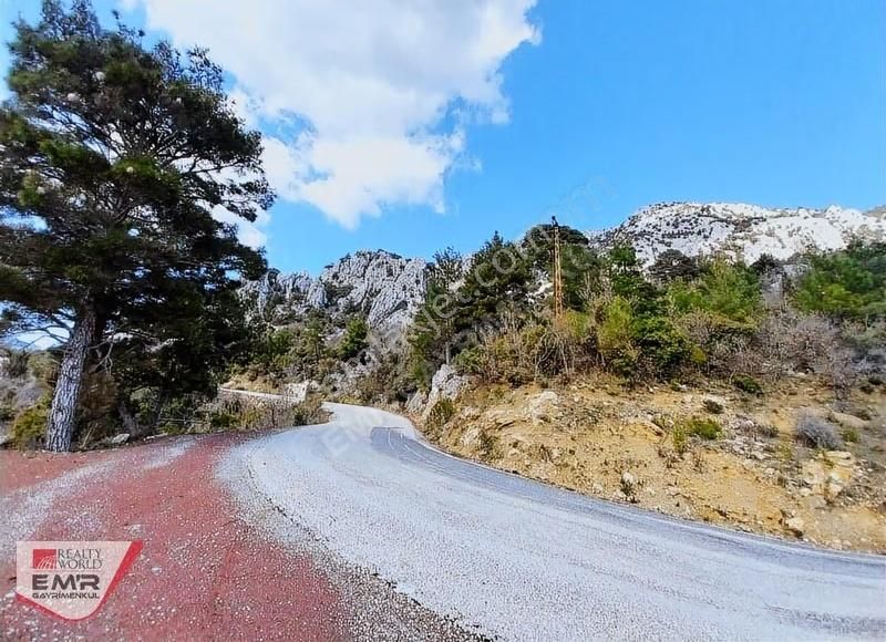 Akseki Güneykaya,da 8734 M2 Satılık Tarla