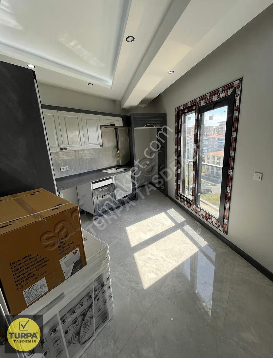 Menemen Uğur Mumcu Devlet Hast. Yakın Satılık 3+1 Fırsat Daire - Görsel 11