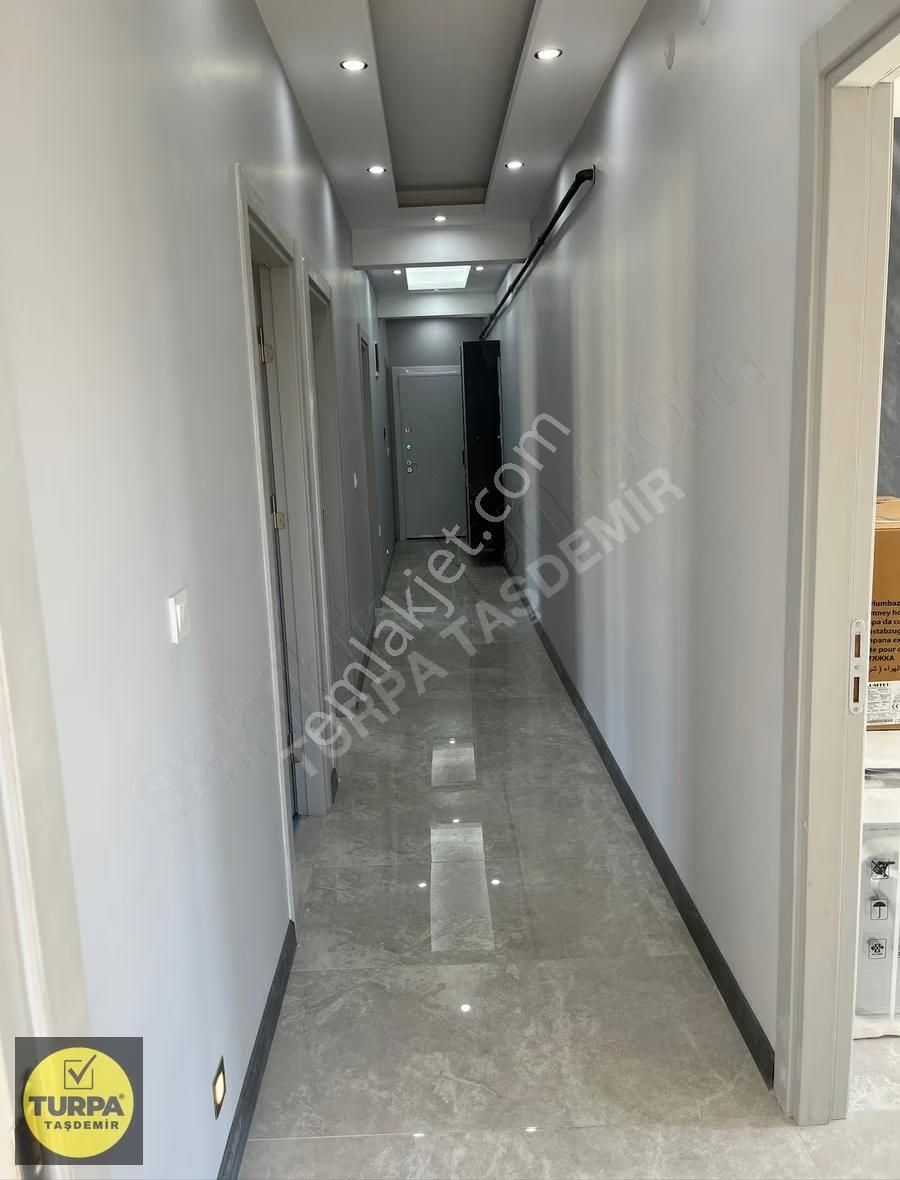 Menemen Uğur Mumcu Devlet Hast. Yakın Satılık 3+1 Fırsat Daire - Görsel 9