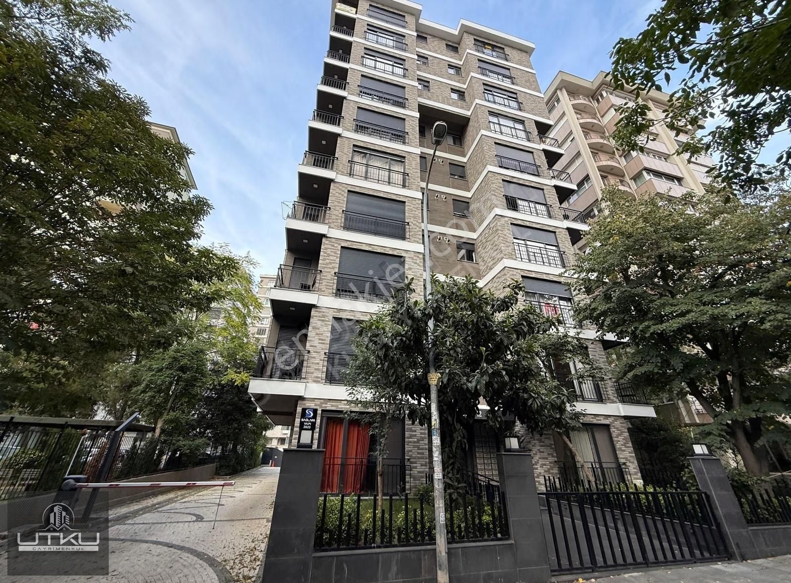 Utkudan Suadiyede Bağdata Yakın Ada Mutfaklı 110 M2 Satılık 2+1