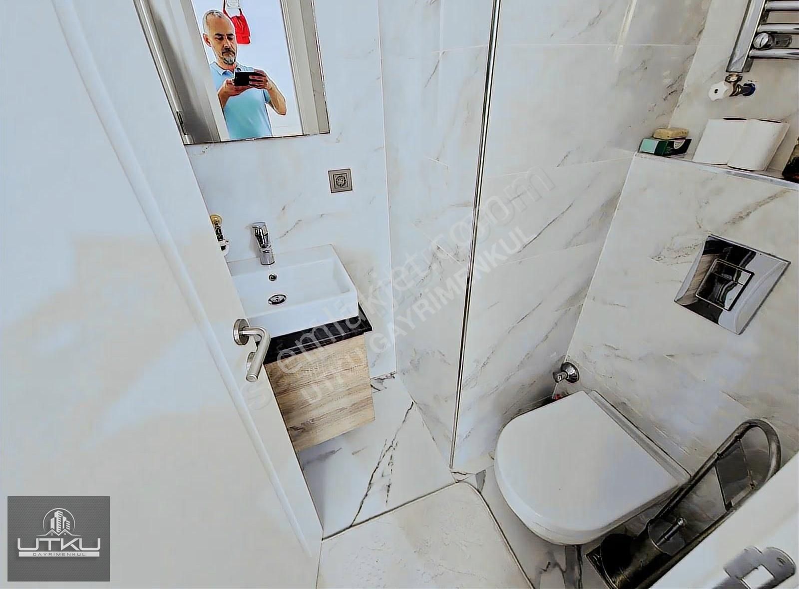 Utkudan Ayşekadın Metroya Yakın Havuzlu Balkonlu Satılık 3+1 - Görsel 27