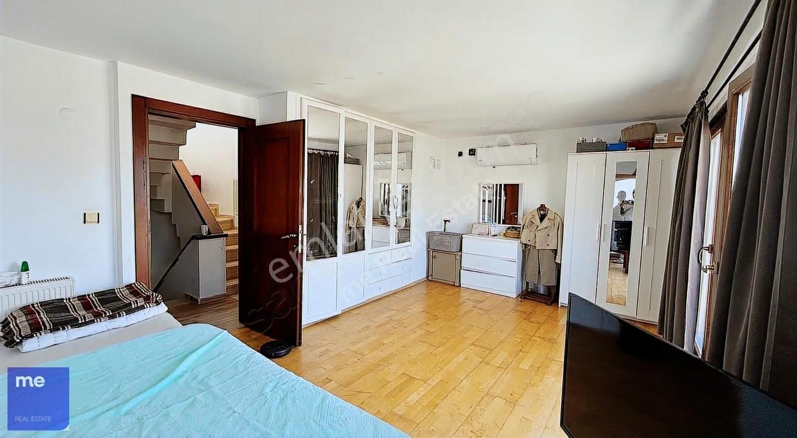 Bodrum Kumbahçe'de Kale Ve Deniz Manzaralı Mustakil 5+1 - Görsel 2