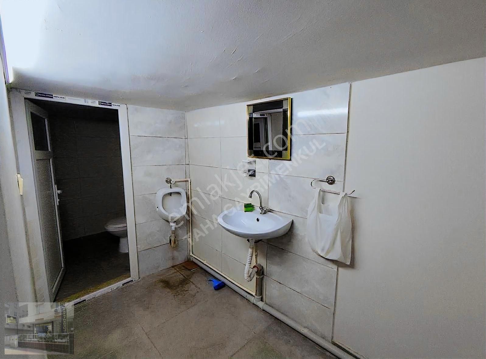 Taha Gayrimenkul'den Okan Merzeci Bulvarında 50m² - Görsel 2