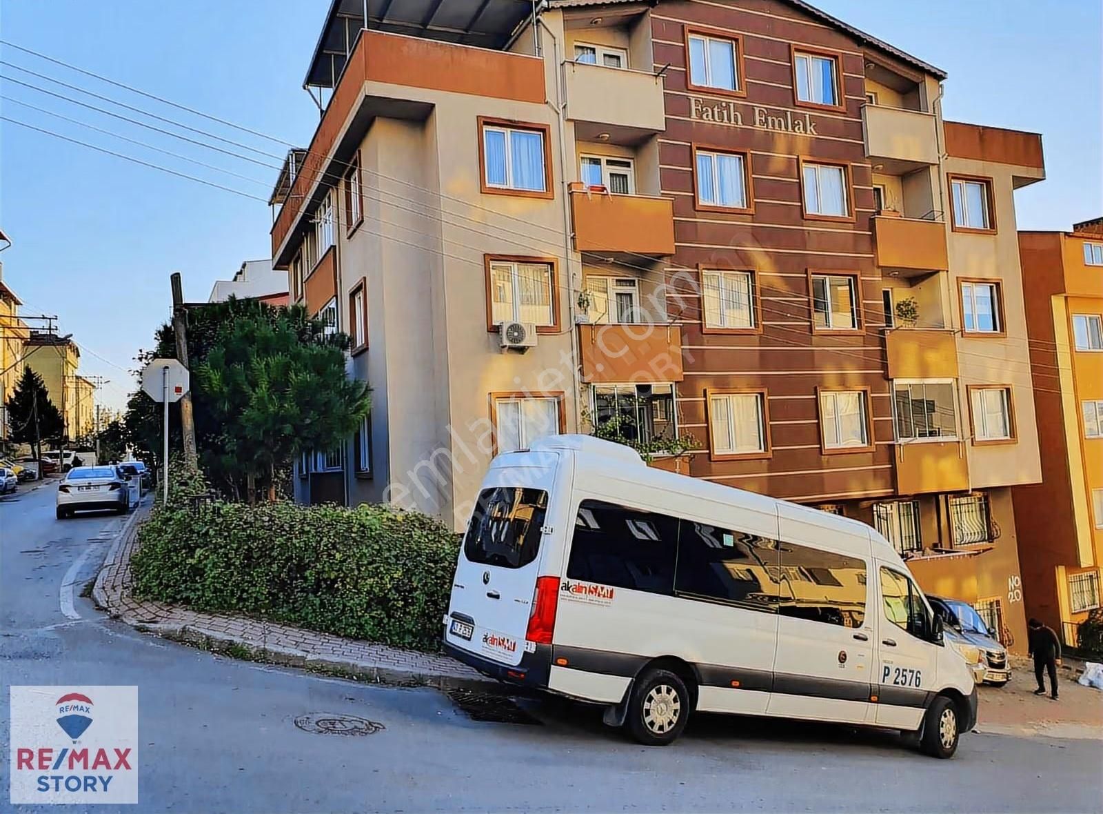 Çayırova Özgürlük Mah. 4+1 Dubleks 175 M² Asansörlü İskanlı - Görsel 2