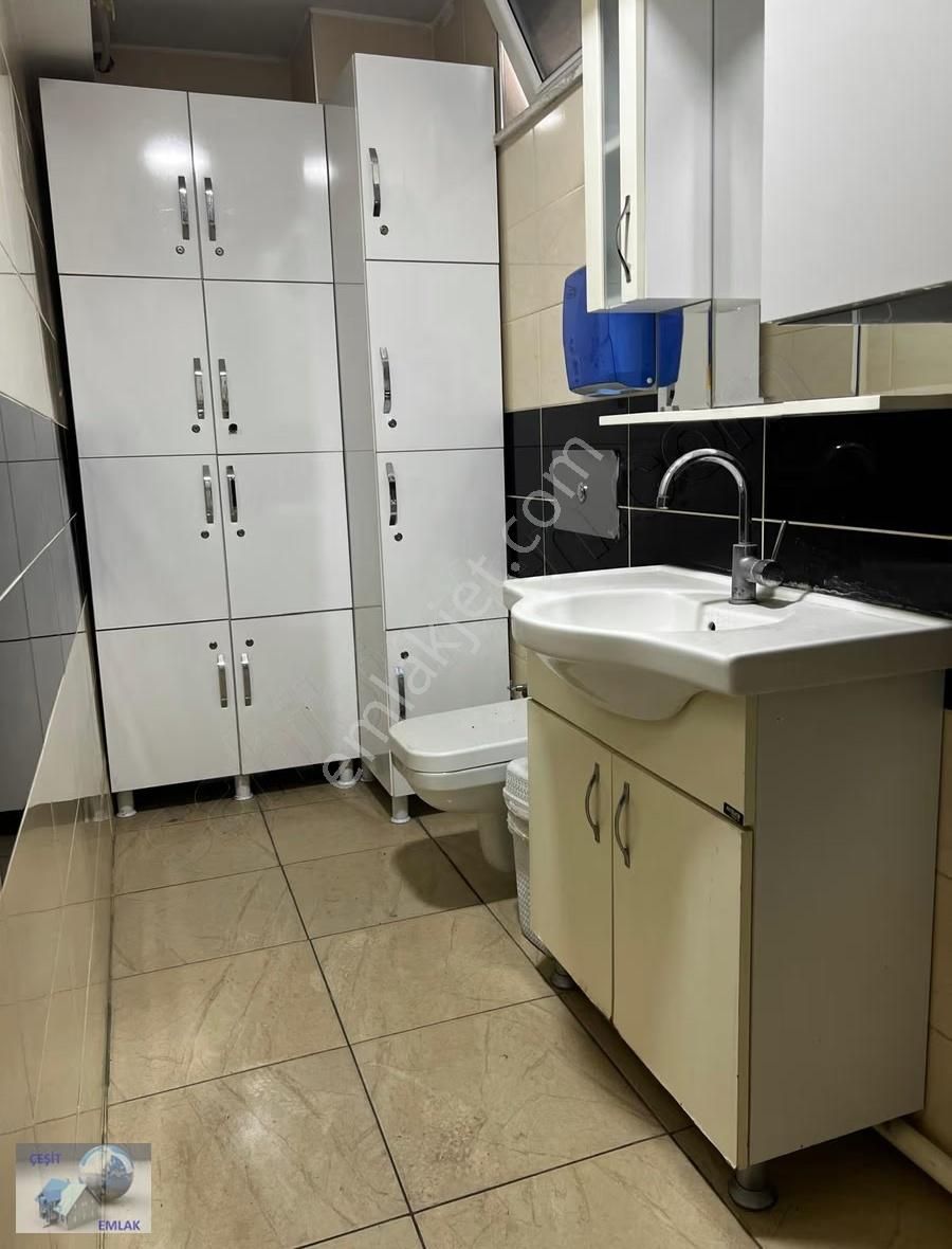 Çeşit Emlak Haznedar Yürüyüş Yolun Da Yeni Bina 100m2 Ofis Katı - Görsel 9