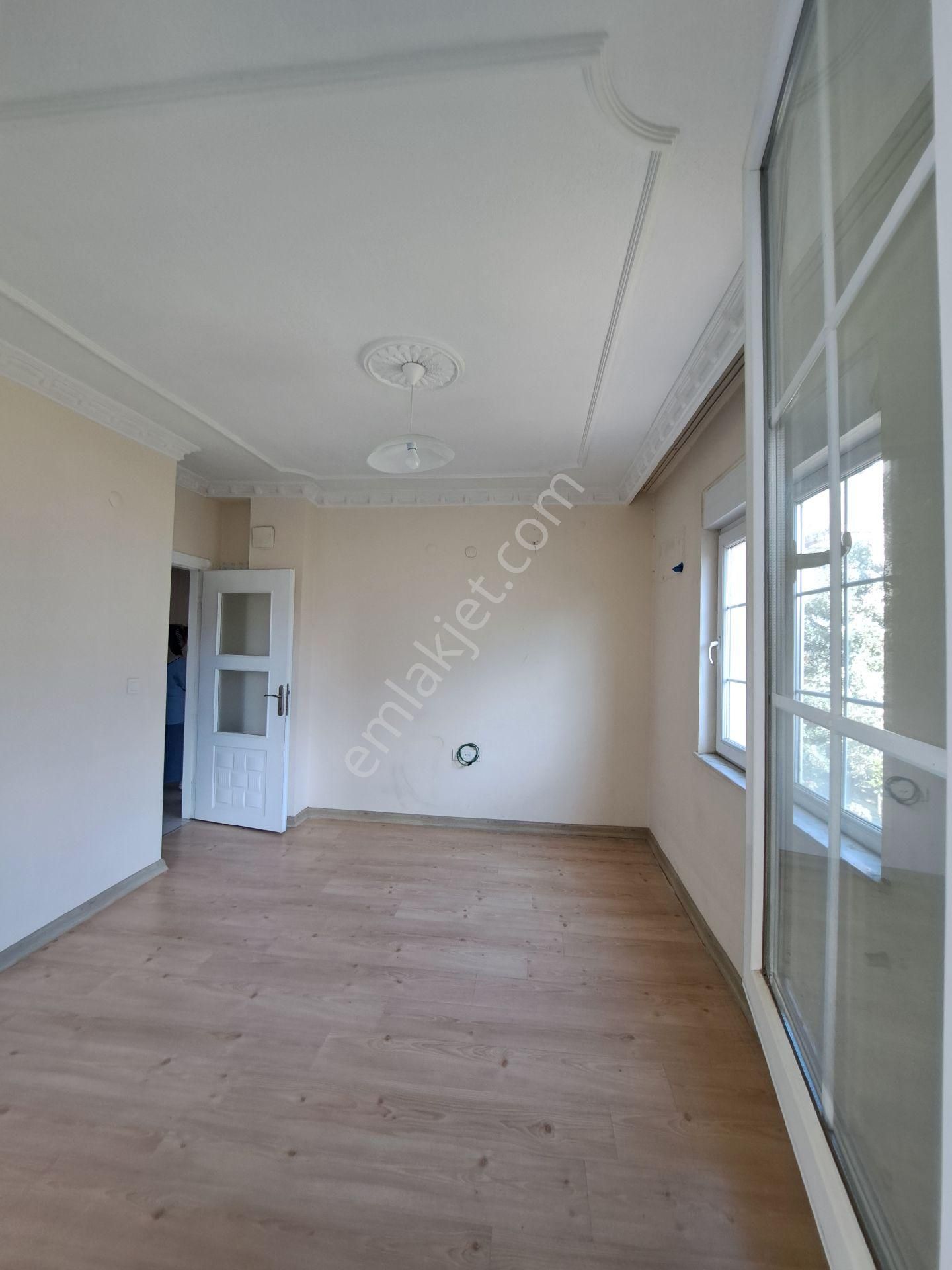 Sahibinden 1.kat Merkez Dutlubahçede - Görsel 13