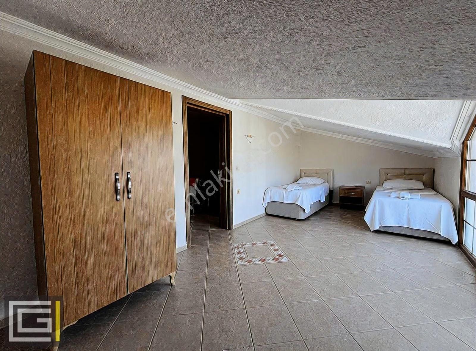 Fethibey Parkına Yakın Otoparklı Havuzlu 5+1 Kiralık Villa - Görsel 5