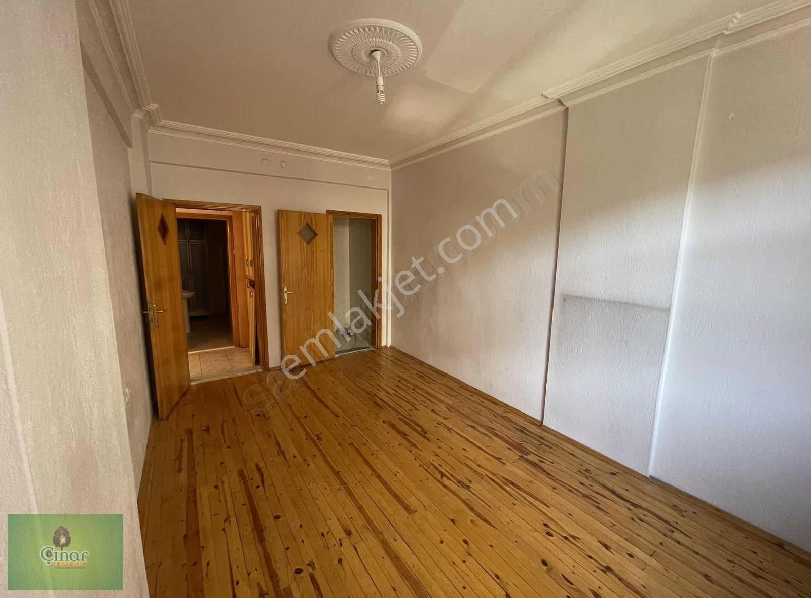 Nalçacı Nene Hatun Parki Cepheli Arakat 3+1 Kiralık Daire - Görsel 7