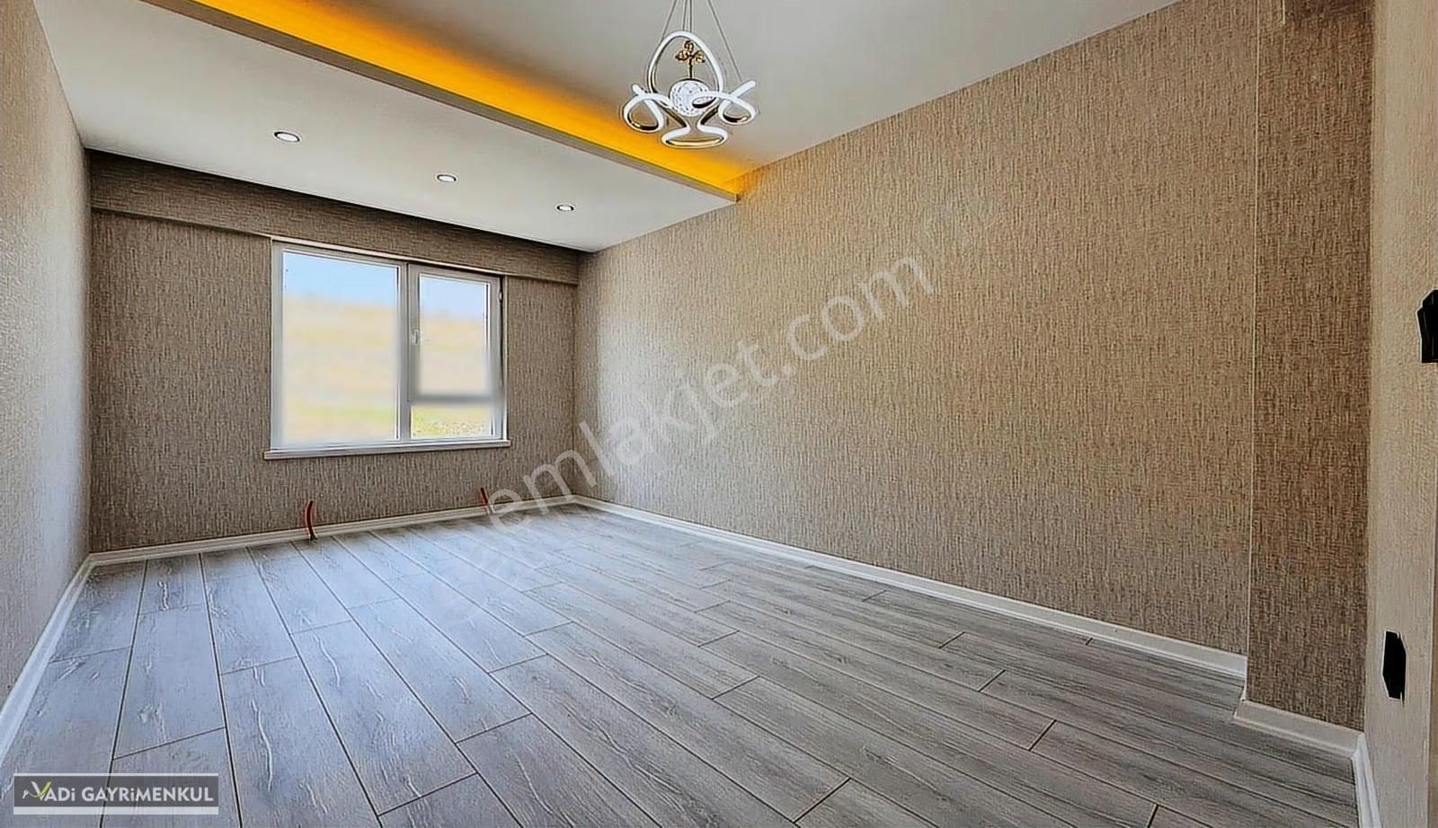 Vadi'den Karakayada Sıfır Lüks Yapı Katta Teras Balkonlu 3+1 - Görsel 26