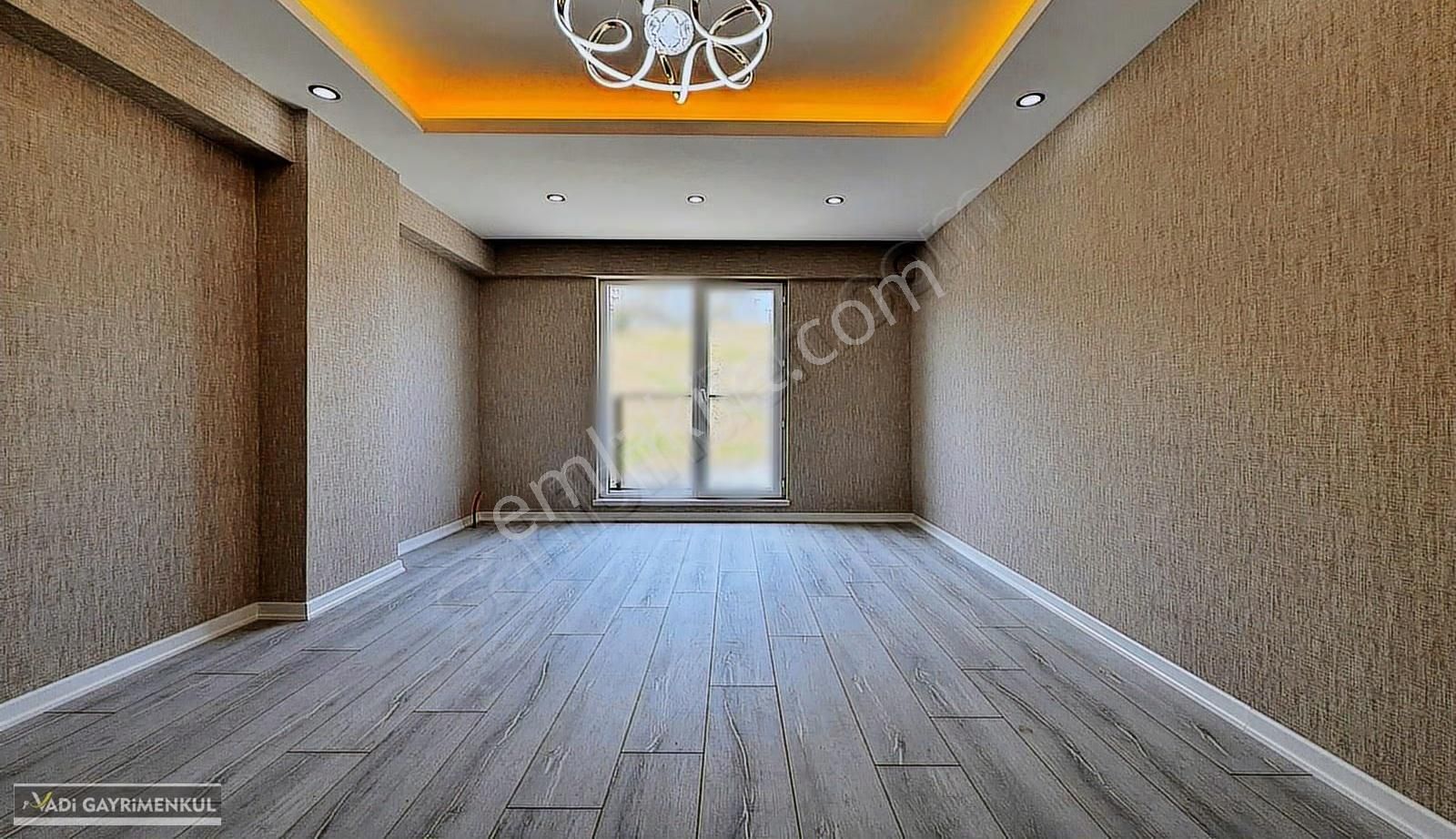 Vadi'den Karakayada Sıfır Lüks Yapı Katta Teras Balkonlu 3+1 - Görsel 11