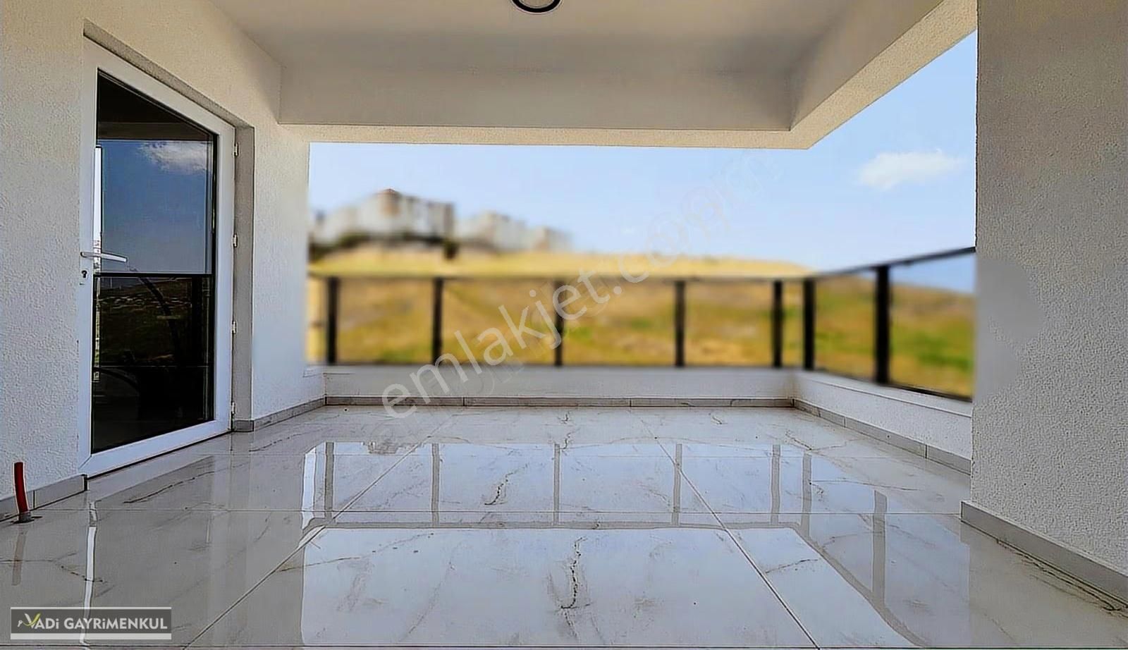 Vadi'den Karakayada Sıfır Lüks Yapı Katta Teras Balkonlu 3+1 - Görsel 17