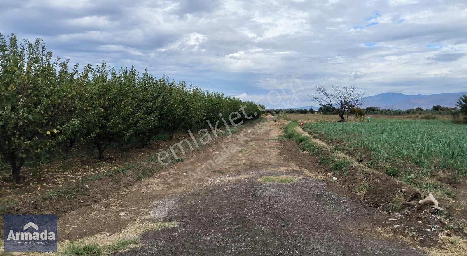 Menemen Ahıhıdır Kiralık Arazi Her İş Koluna Uygun Depo Alanı - Görsel 2