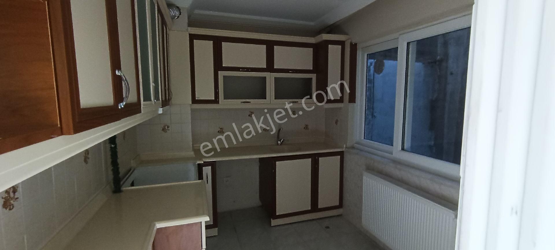Nazilli'de Turan Mahallesinde Kiralık 3+1 Daire - Görsel 8