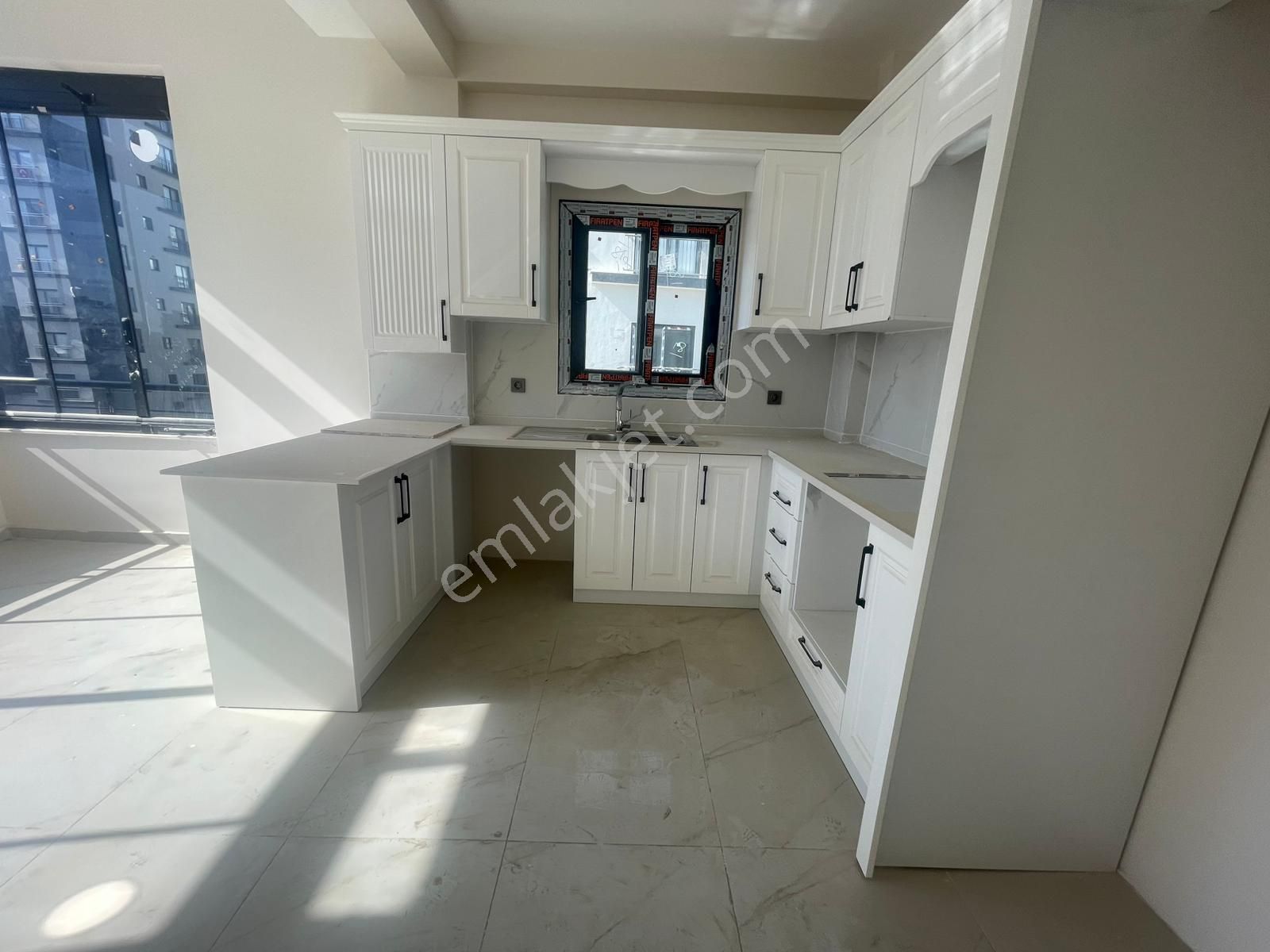 Karınca'dan Eski Mezitli'de Yeni Yapılı, Bağımsız Mutf. 3+1 Satılık!! - Görsel 2