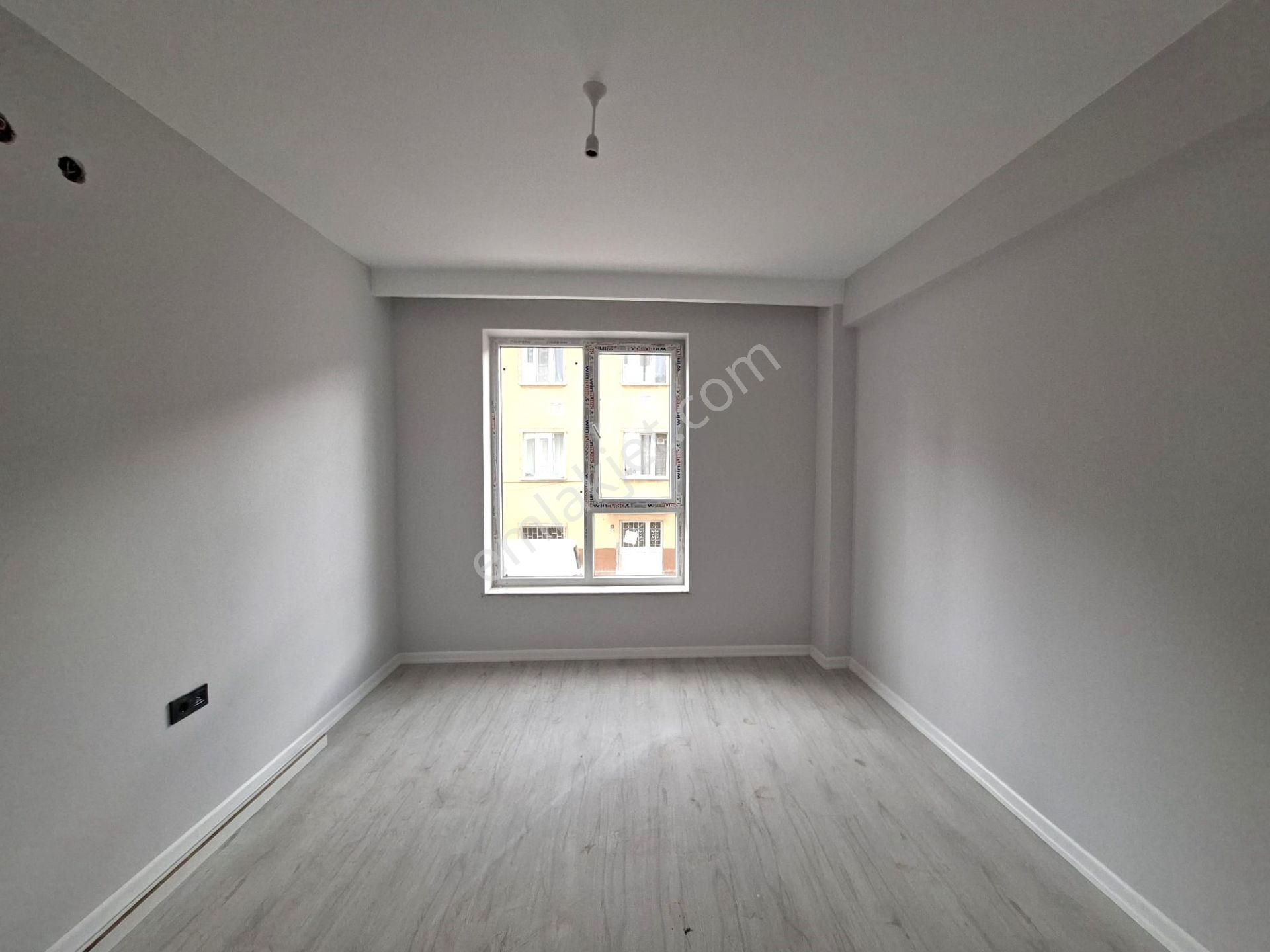 Recep Ümit Emlak'tan Gazi Yakup Satar Caddesi Yakınında Satılık Ebeveyn Banyolu 3+1 Ferah Daire - Görsel 22