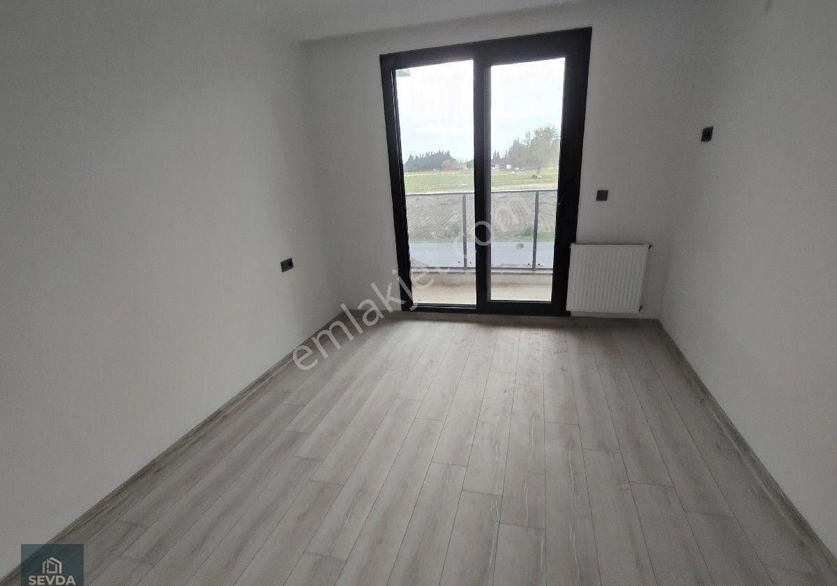 Bahçelievler De Havuzlu Sitede 2+1 Ayrı Mutfak Satılık Daire - Görsel 19