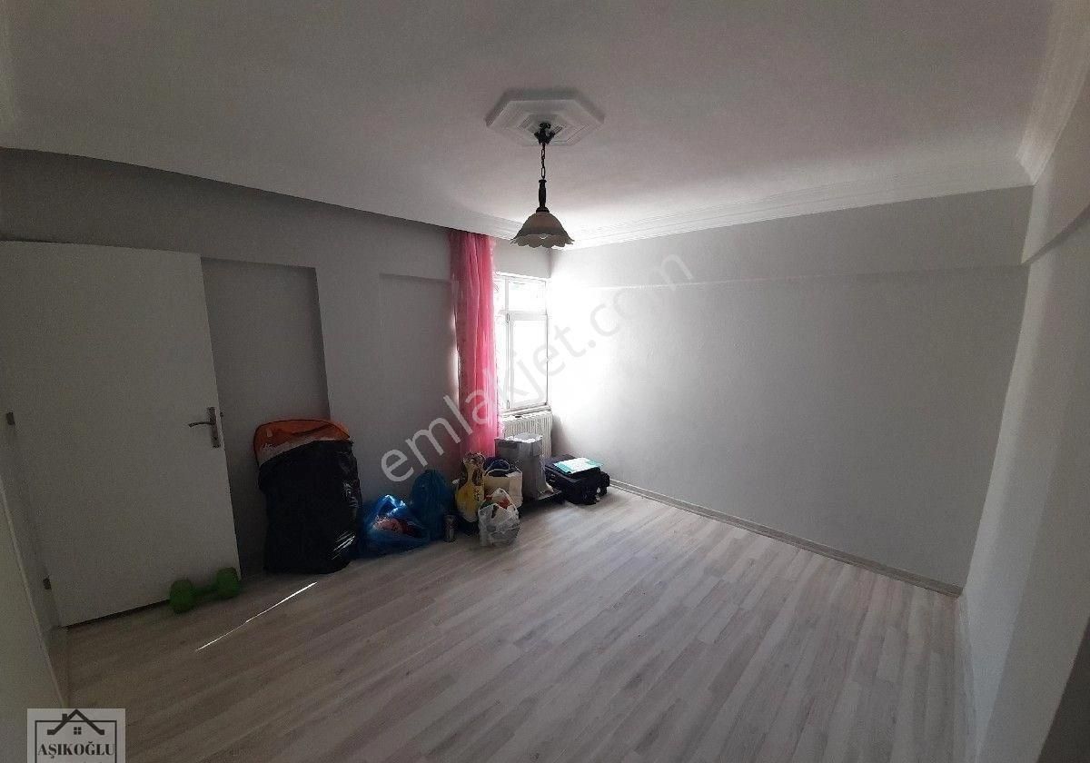 Satılık Bulancak Yeni Tadilatlı 3.kat, 110m2, 3+1 Daire - Görsel 23