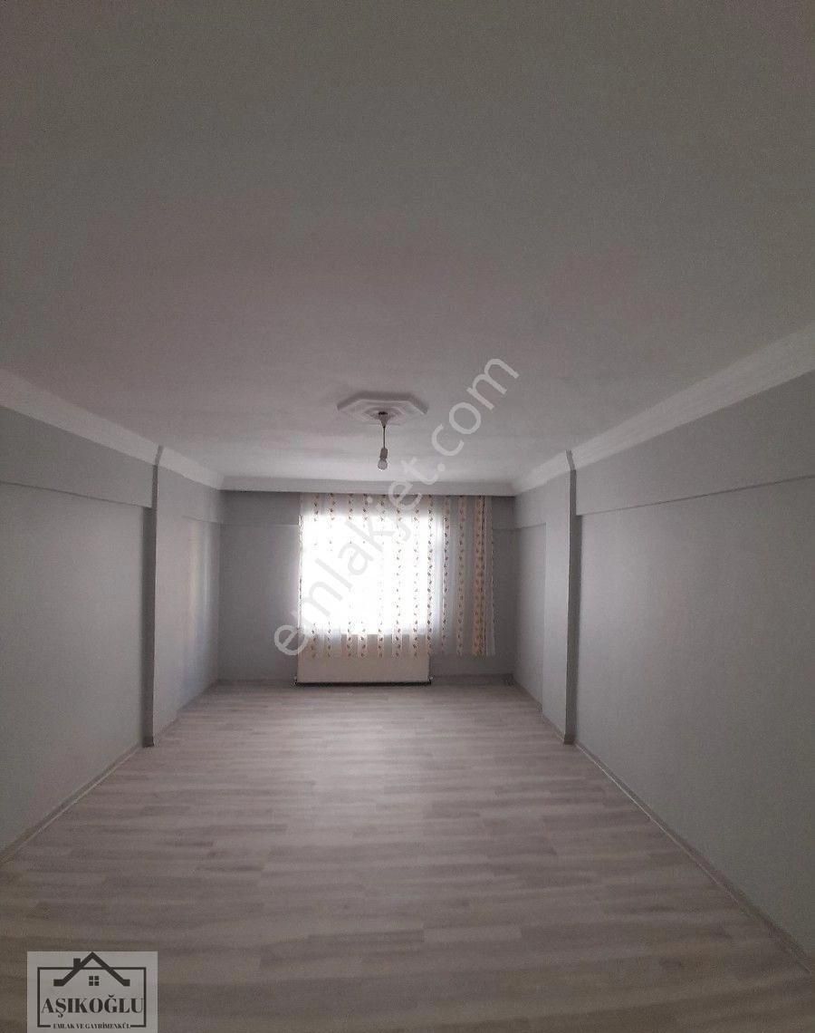 Satılık Bulancak Yeni Tadilatlı 3.kat, 110m2, 3+1 Daire - Görsel 5