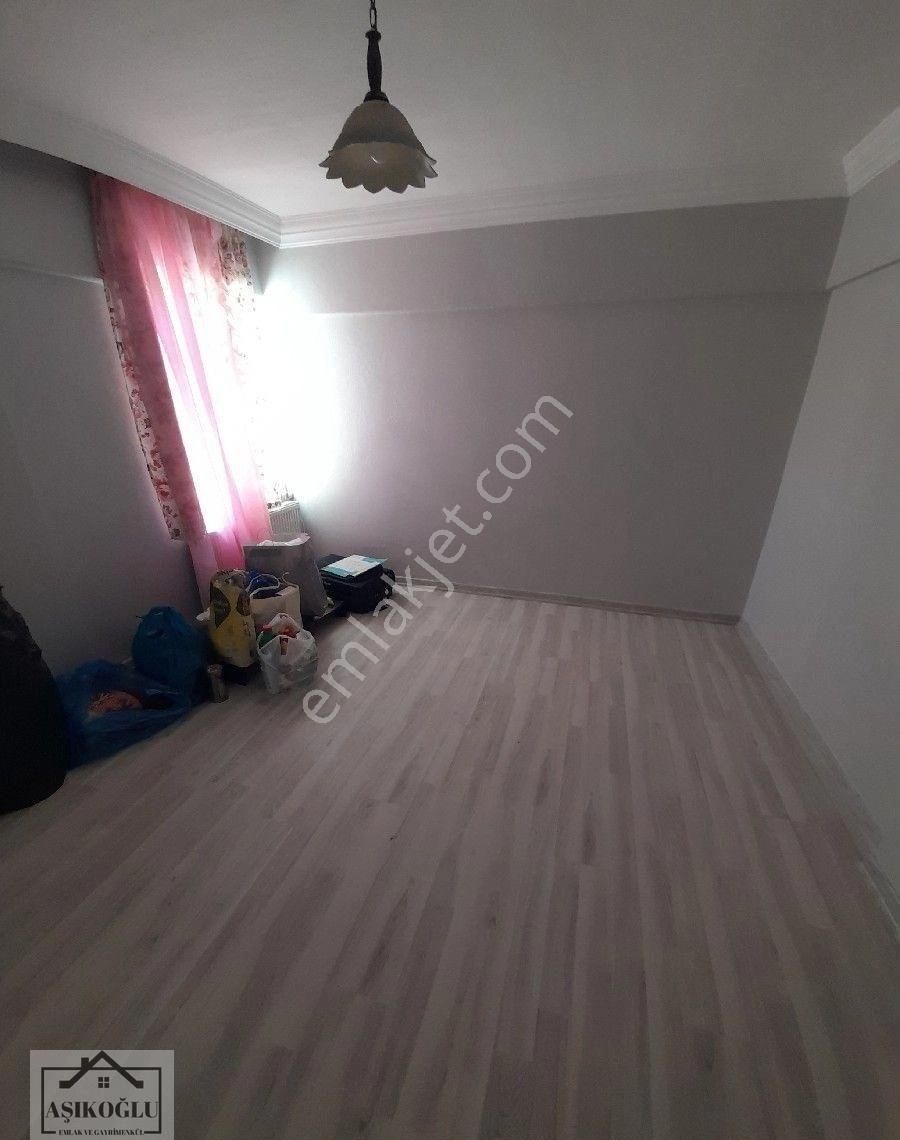 Satılık Bulancak Yeni Tadilatlı 3.kat, 110m2, 3+1 Daire - Görsel 21