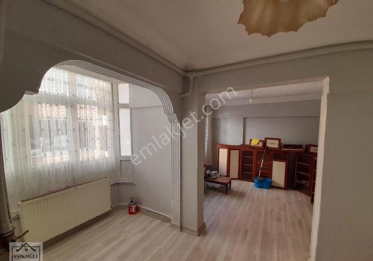 Satılık Bulancak Yeni Tadilatlı 3.kat, 110m2, 3+1 Daire - Görsel 10