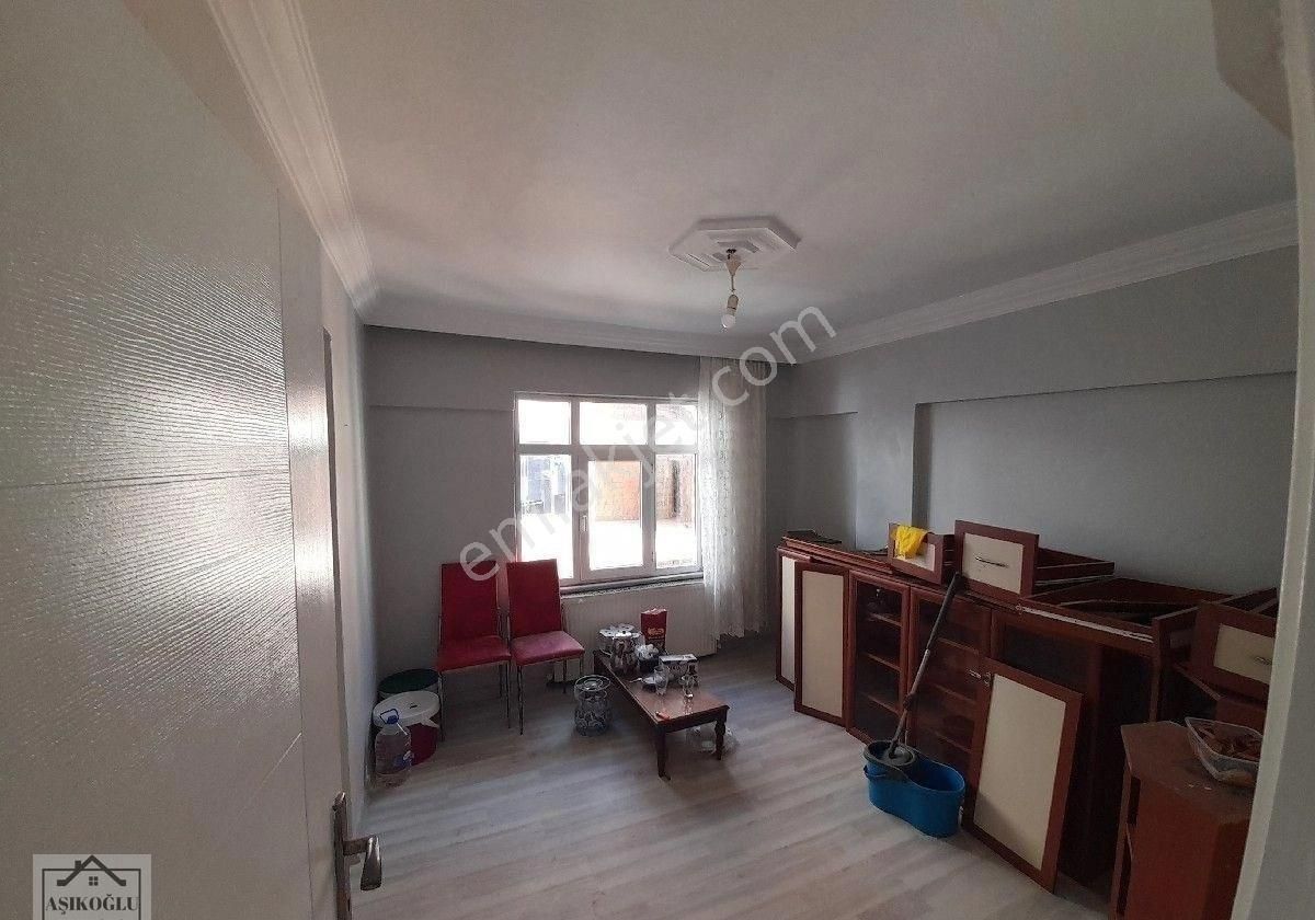 Satılık Bulancak Yeni Tadilatlı 3.kat, 110m2, 3+1 Daire - Görsel 31