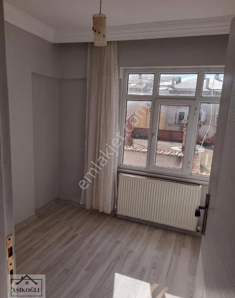 Satılık Bulancak Yeni Tadilatlı 3.kat, 110m2, 3+1 Daire - Görsel 4