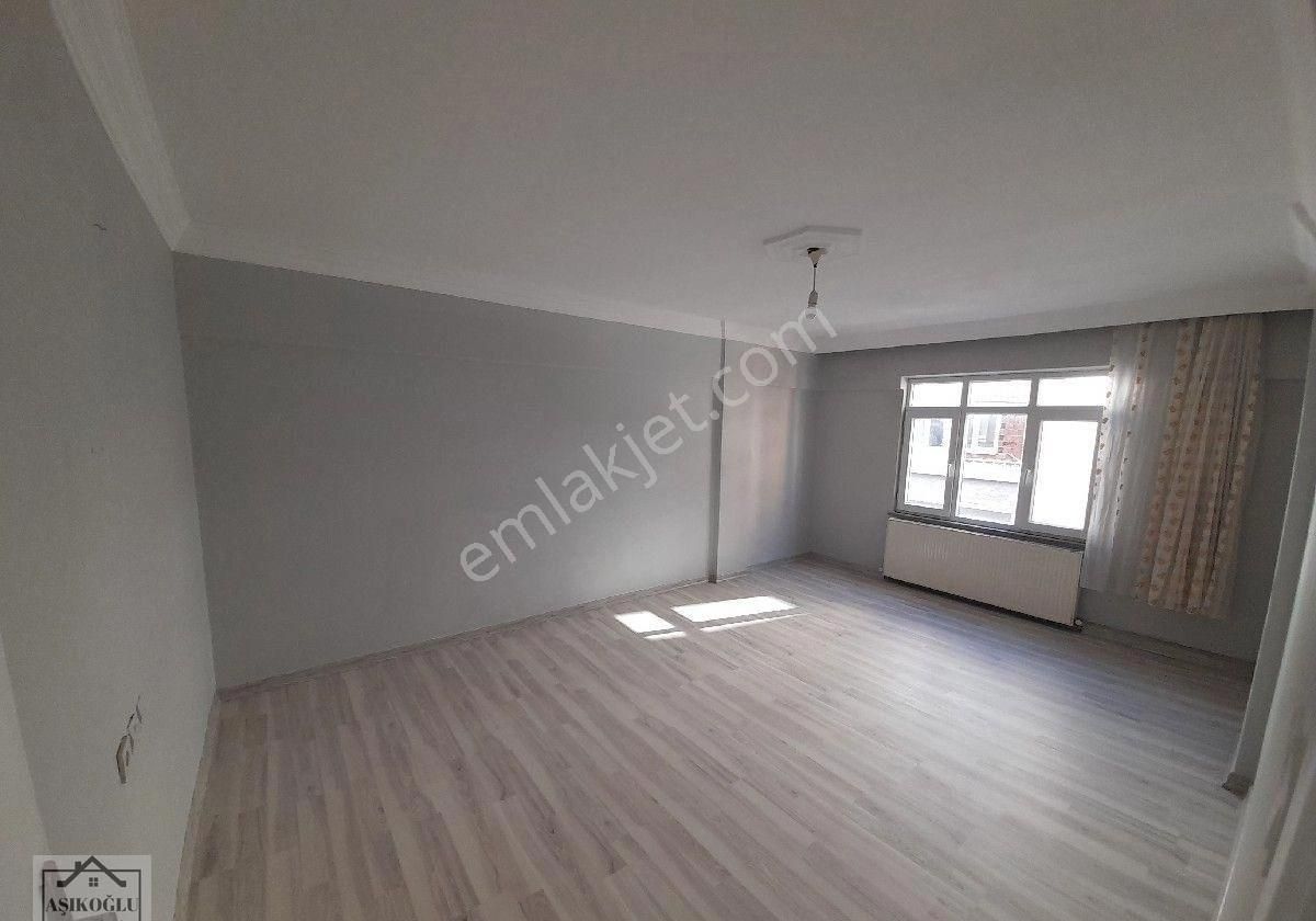 Satılık Bulancak Yeni Tadilatlı 3.kat, 110m2, 3+1 Daire - Görsel 6
