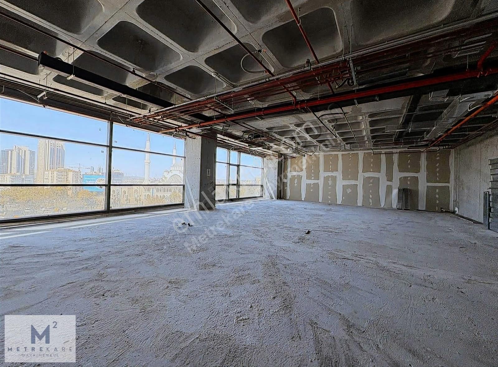 Ferko Signature Leventte Natamam Kiralık Ofis Ön Cephe 250 M2 - Görsel 2