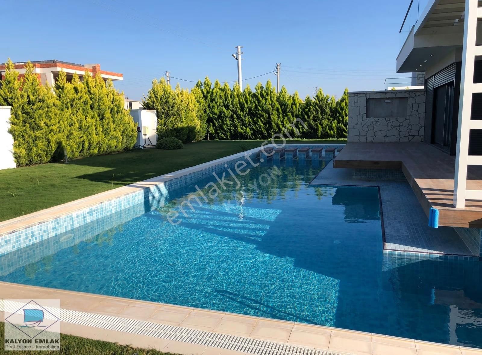 Çeşme Ilıca Mamurbaba'da Yıllık Kiralık Ultra Lüx Müstakil Villa - Görsel 19