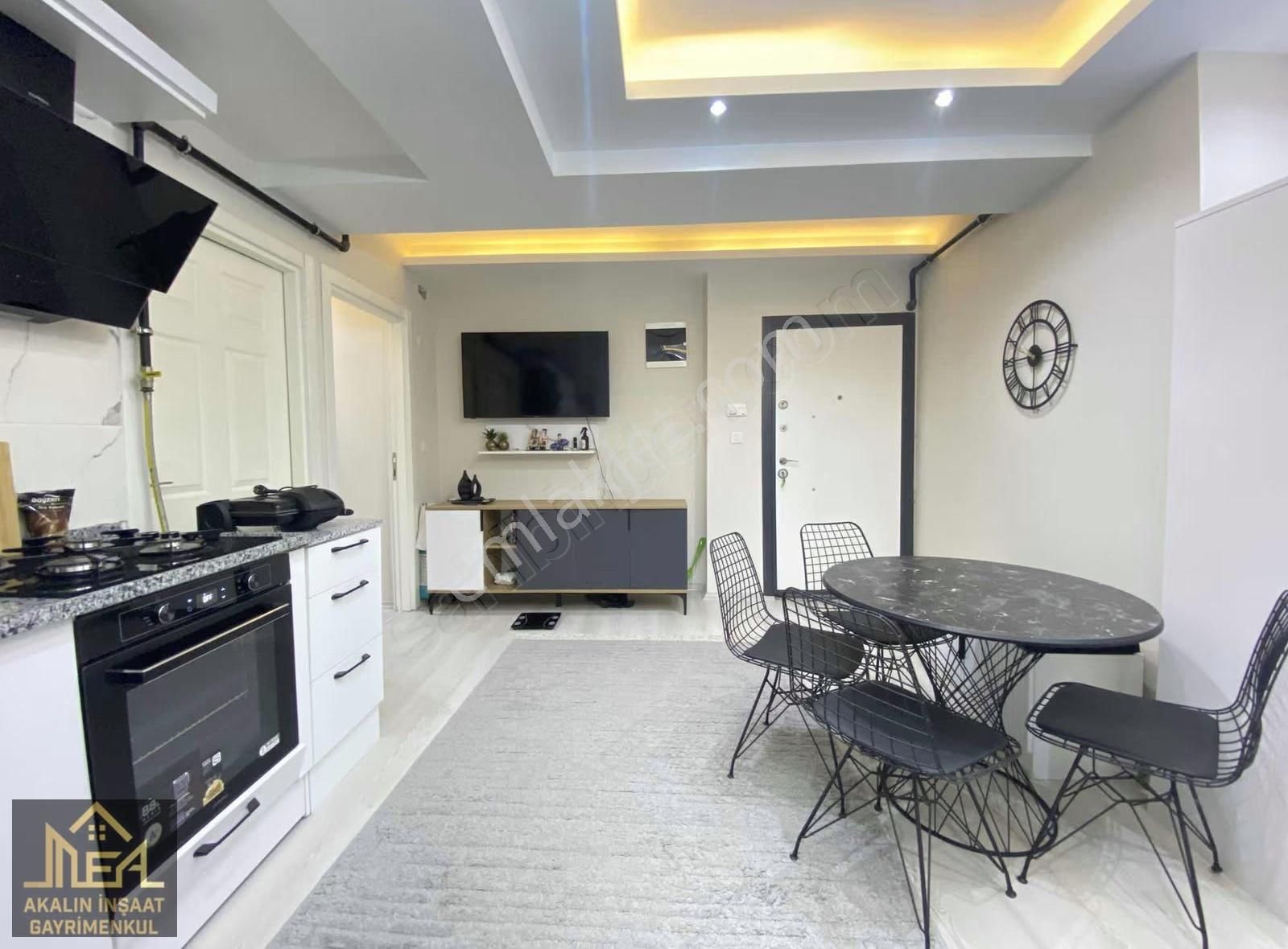 Akalın'dan Bozyaka'da Otoparklı Asansör 2+1 Satılık Fırsat Daire