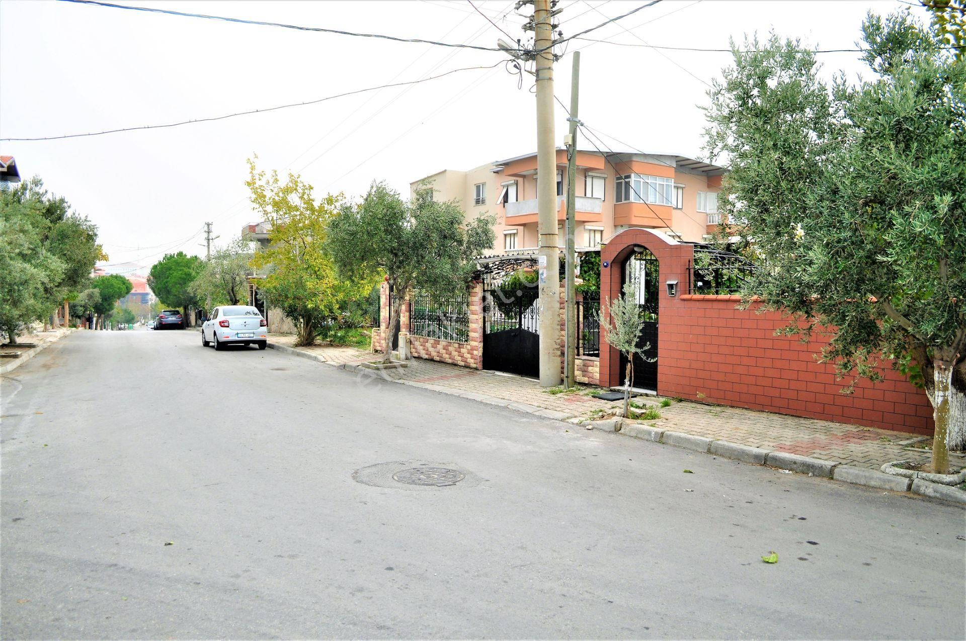 Bornova Atatürk Mahallesi Türkay Caddesinde Satılık İmarlı Arsa - Görsel 18