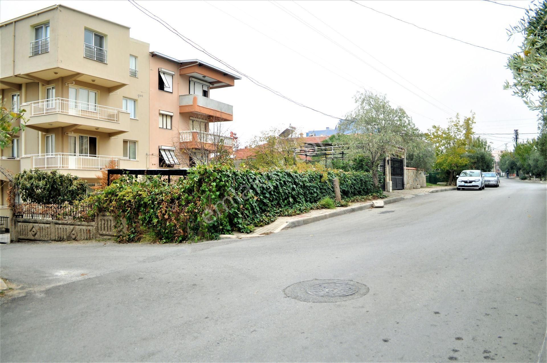 Bornova Atatürk Mahallesi Türkay Caddesinde Satılık İmarlı Arsa - Görsel 26