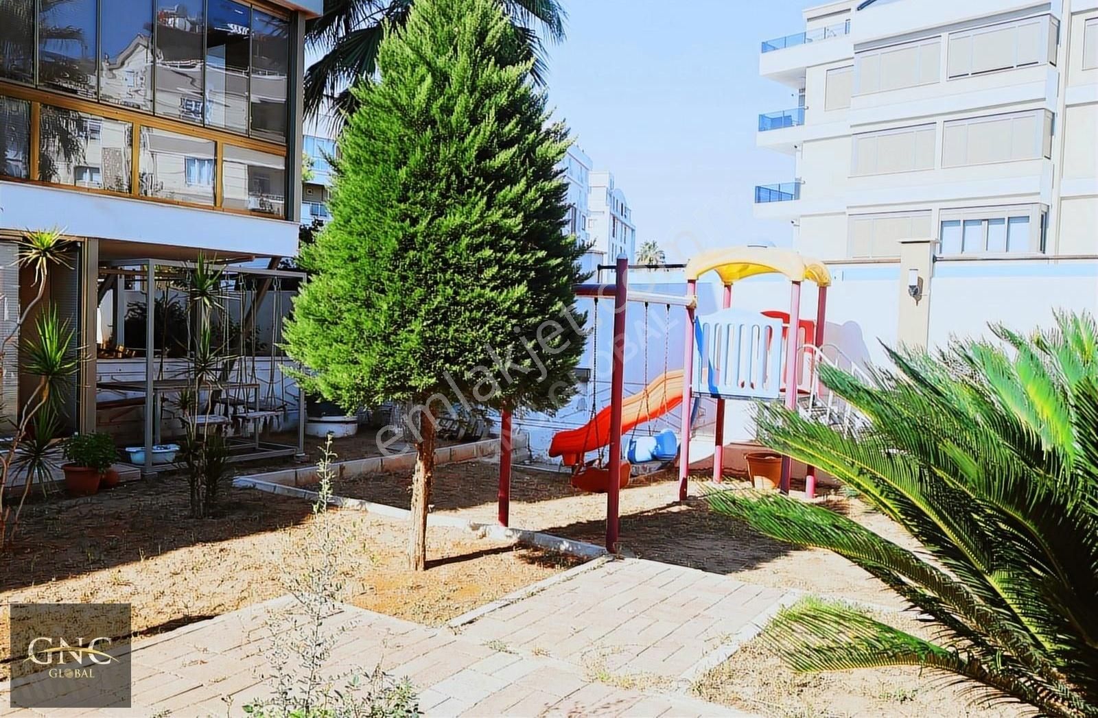 Molla Yusuf Mahallesinde Site İçinde Bahçe Dubleksi - Görsel 23