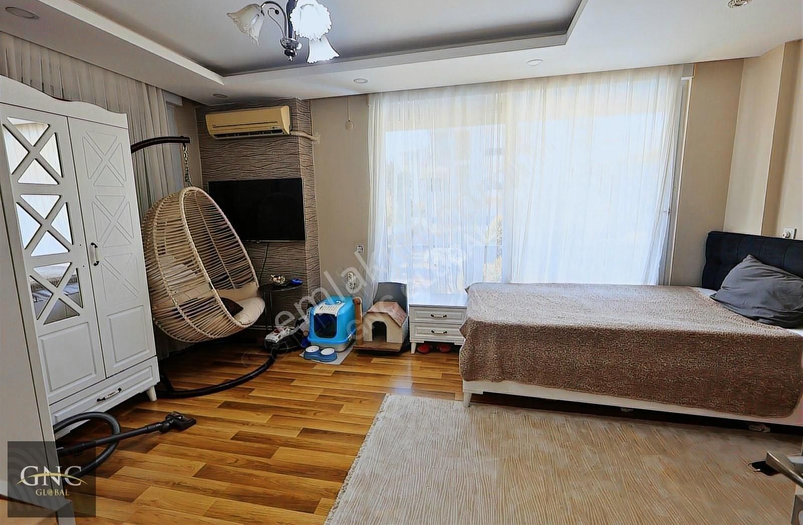 Molla Yusuf Mahallesinde Site İçinde Bahçe Dubleksi - Görsel 3