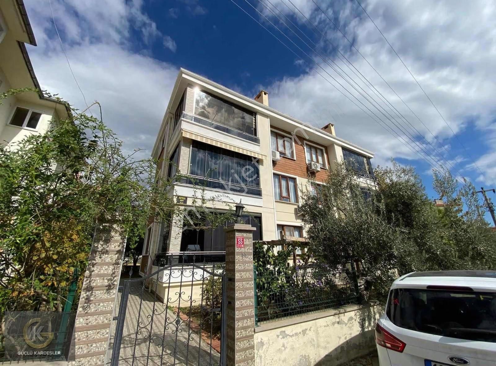 Güçlü Kardeşler Altınoluk Merkezde 2+1 Ara Kat Kelepir Daire - Görsel 20