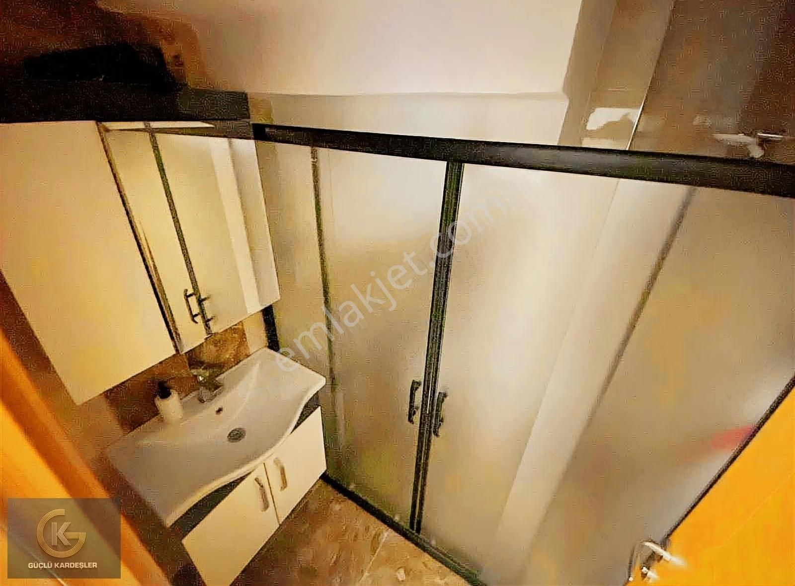 Güçlü Kardeşler Altınoluk Merkezde 300m2 Arsa İçerisinde Villa - Görsel 20