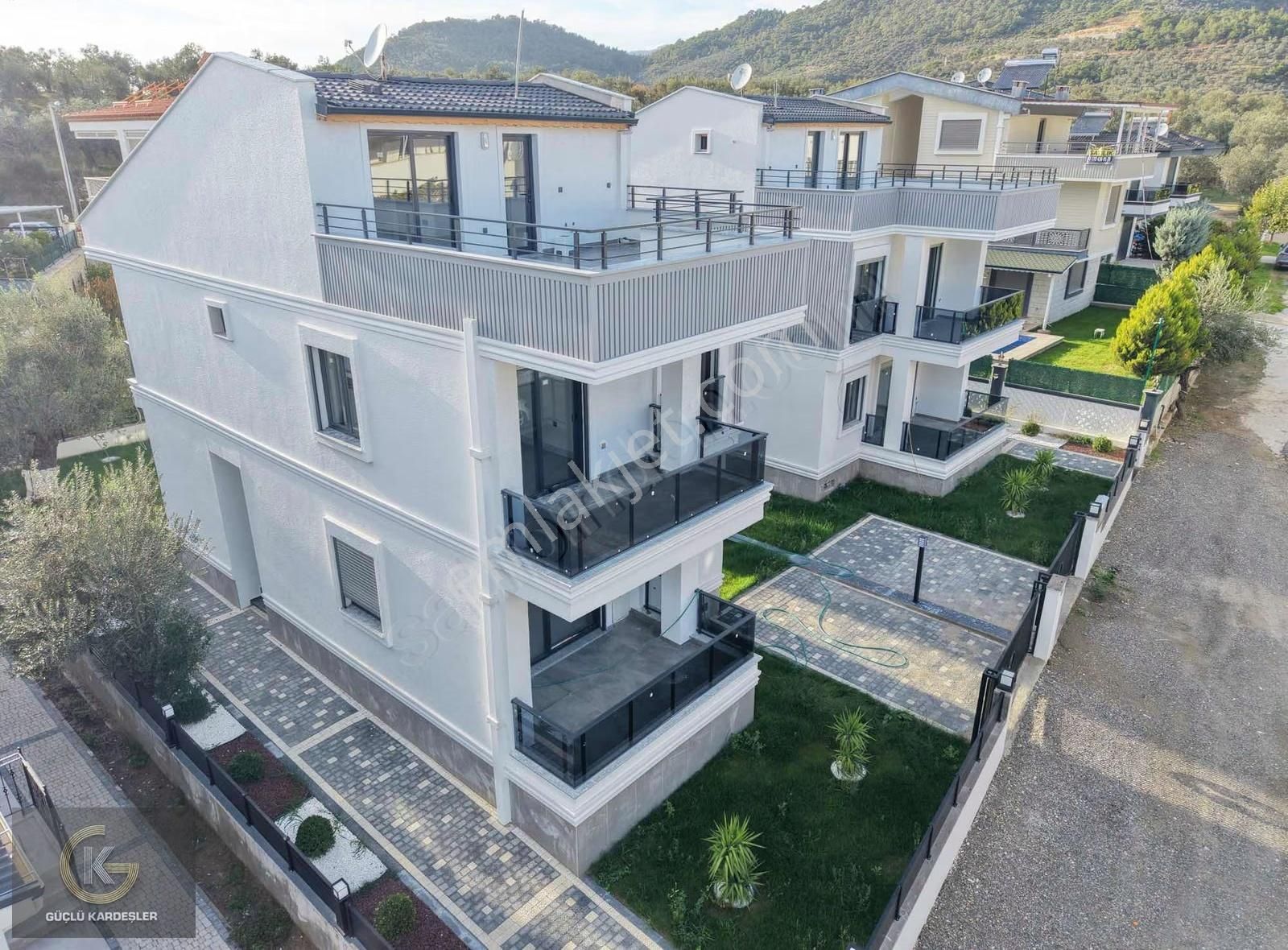 *güçlü Kardeşler* Altınolukta Deniz Manzaralı 5+1 Müstakil Villa - Görsel 20