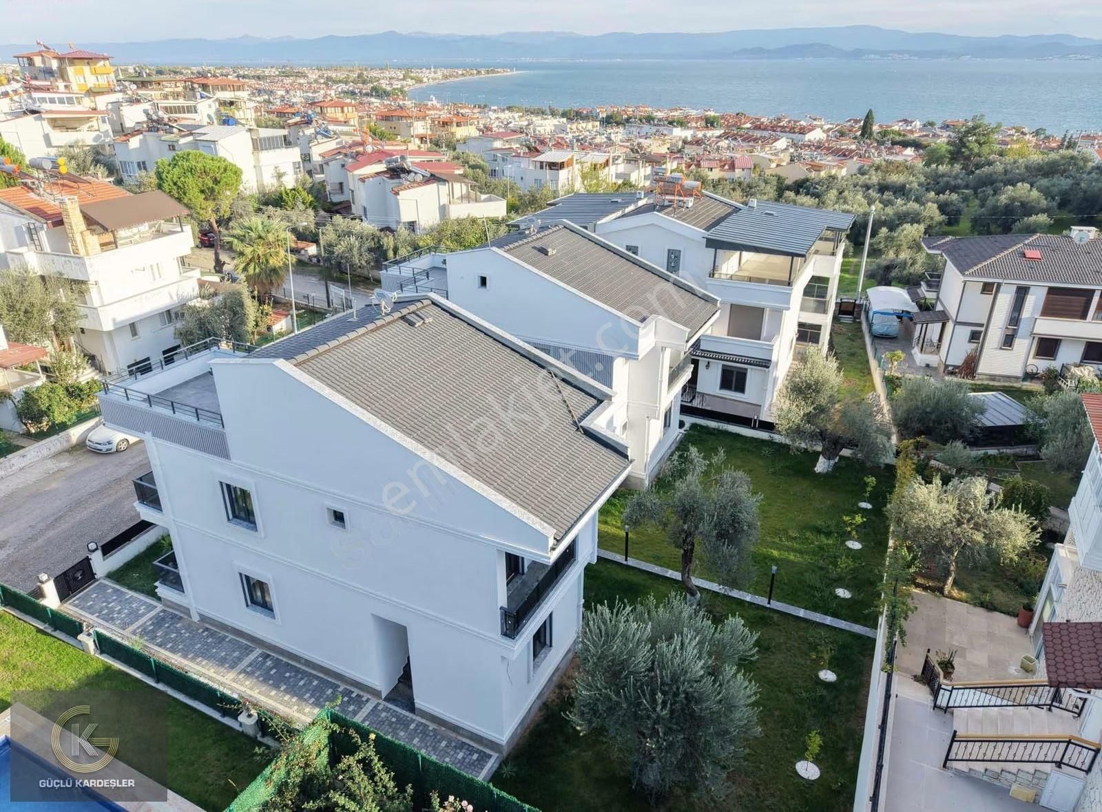 *güçlü Kardeşler* Altınolukta Deniz Manzaralı 5+1 Müstakil Villa - Görsel 13