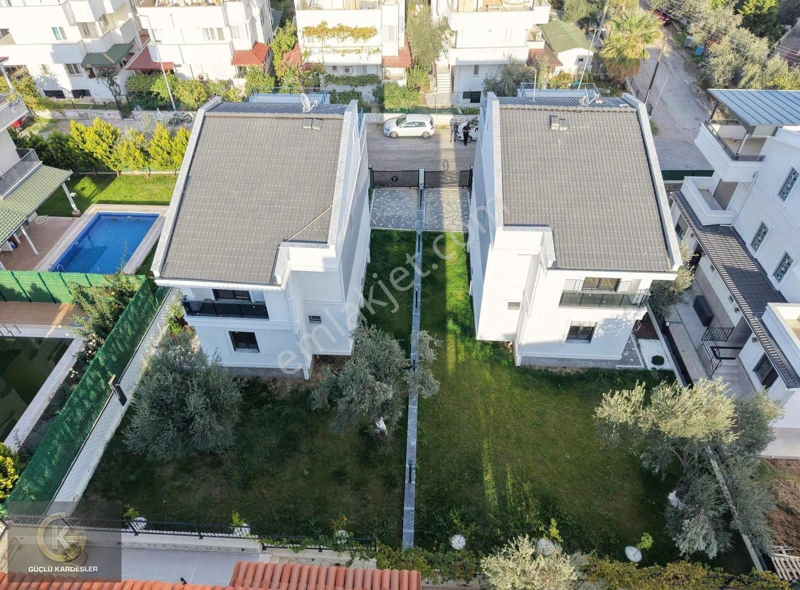 *güçlü Kardeşler* Altınolukta Deniz Manzaralı 5+1 Müstakil Villa - Görsel 8