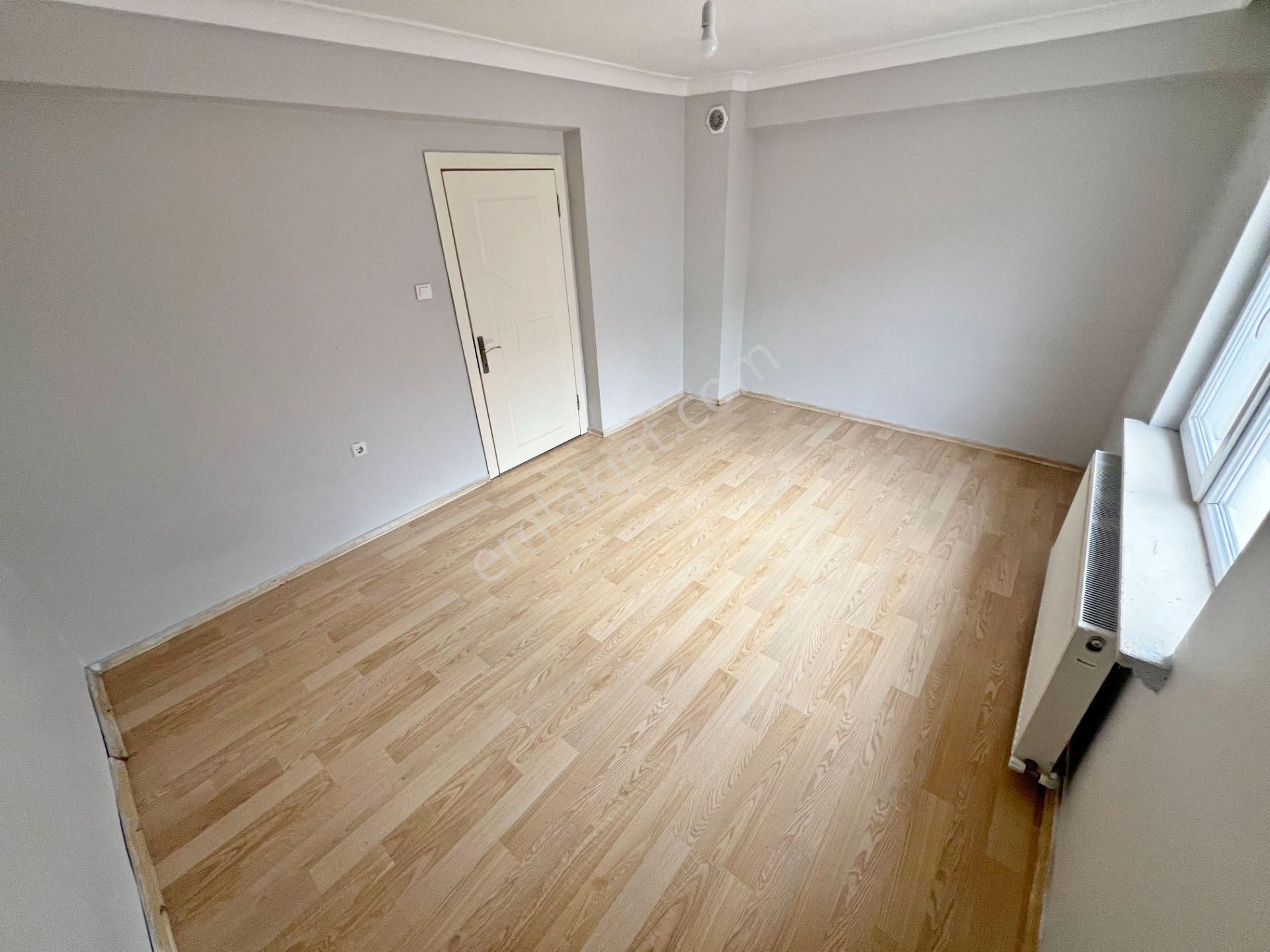 Sancaktepe Mah. Ara Katta Asansörlü 3+1 Yapılı Kiralık Daire!! - Görsel 17