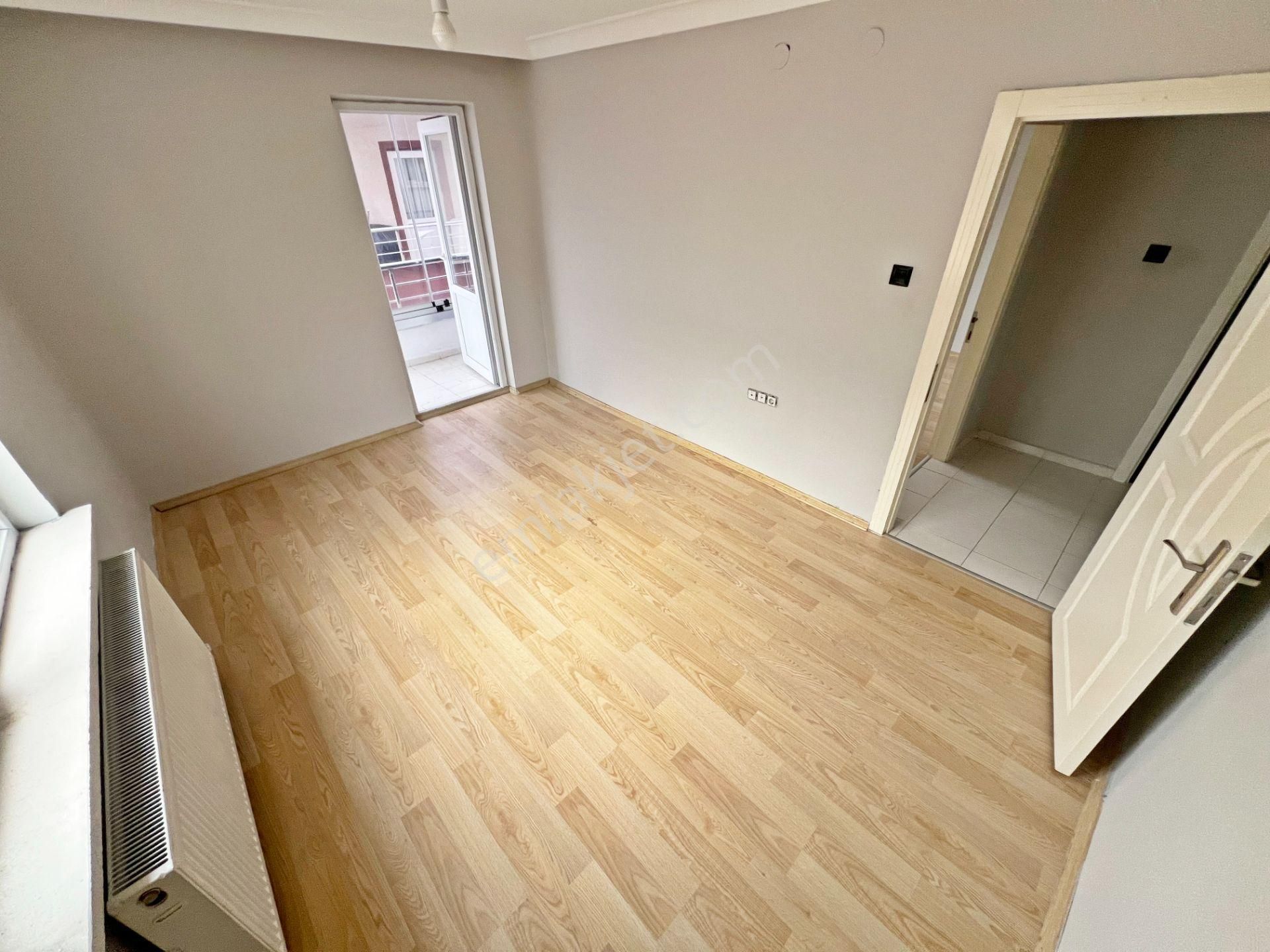 Sancaktepe Mah. Ara Katta Asansörlü 3+1 Yapılı Kiralık Daire!! - Görsel 24