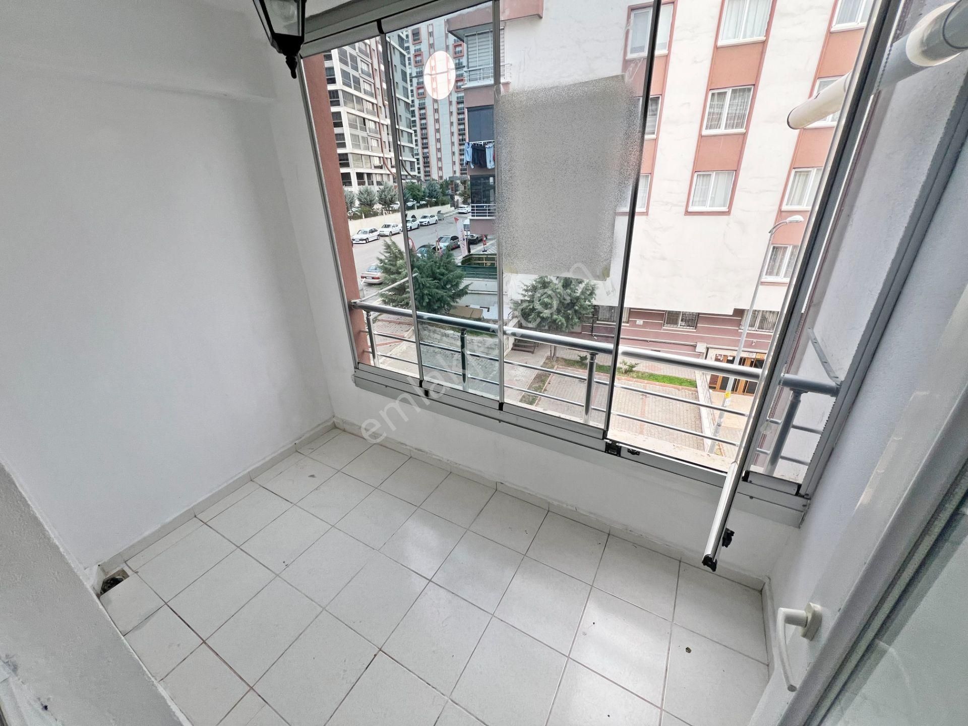 Sancaktepe Mah. Ara Katta Asansörlü 3+1 Yapılı Kiralık Daire!! - Görsel 7