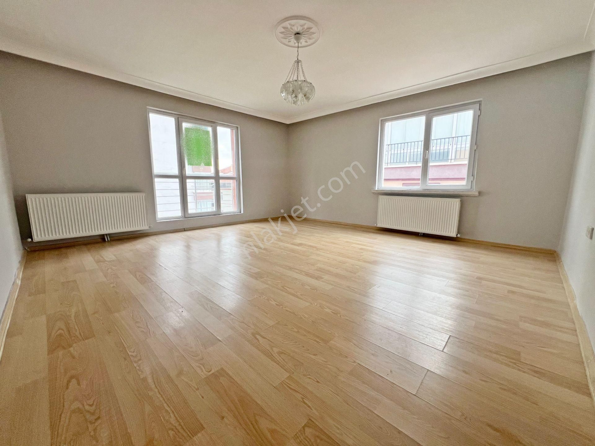 Sancaktepe Mah. Ara Katta Asansörlü 3+1 Yapılı Kiralık Daire!! - Görsel 9