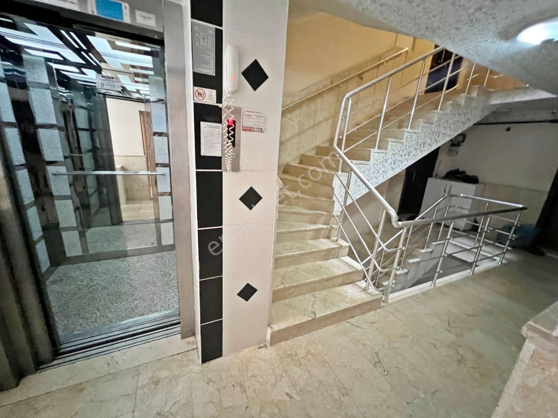 Sancaktepe Mah. Ara Katta Asansörlü 3+1 Yapılı Kiralık Daire!! - Görsel 35