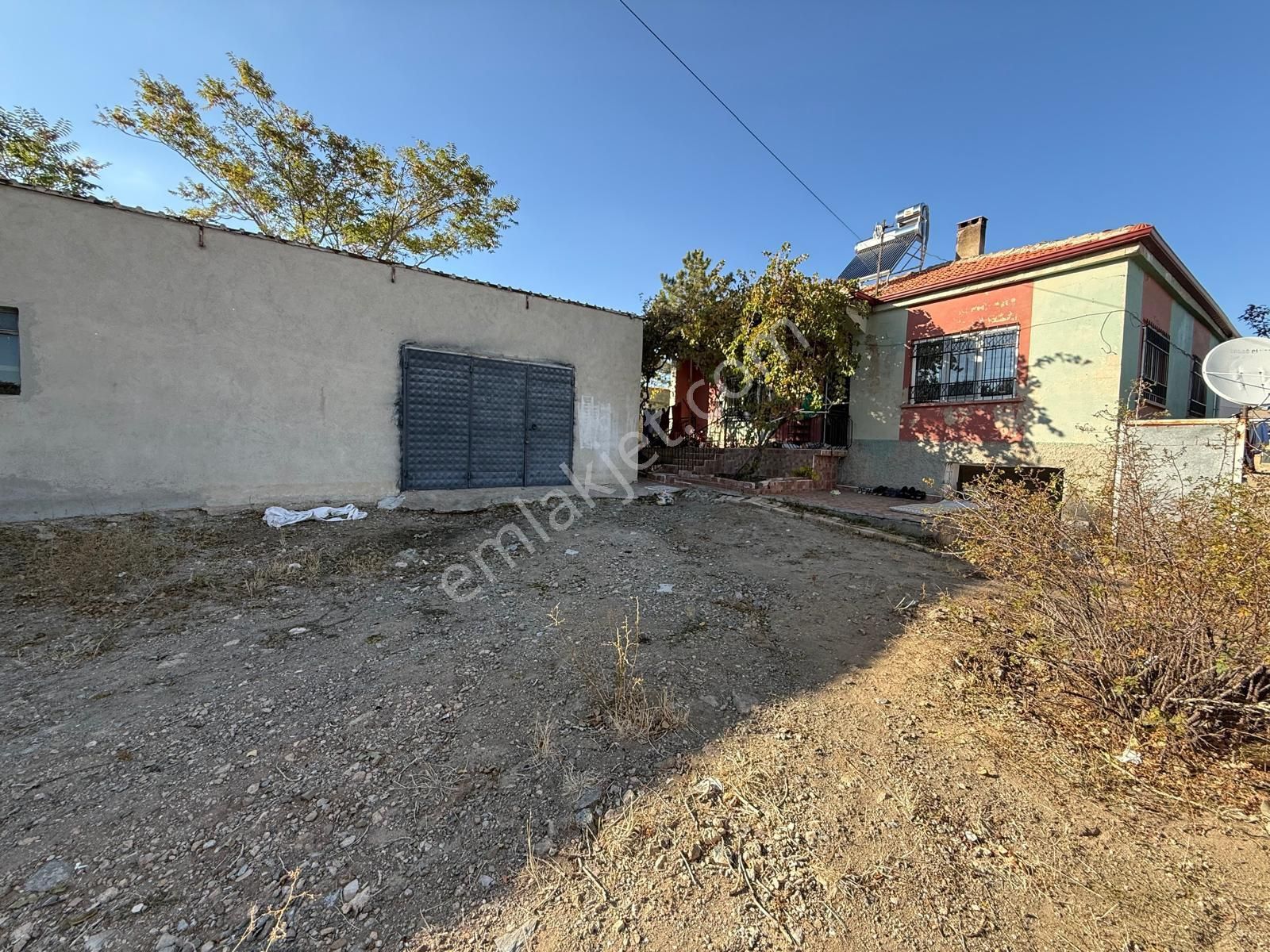 Rota’dan Yunak’ta Satılık 3+1 588m2 Müstakil Bahçeli Ev - Görsel 22