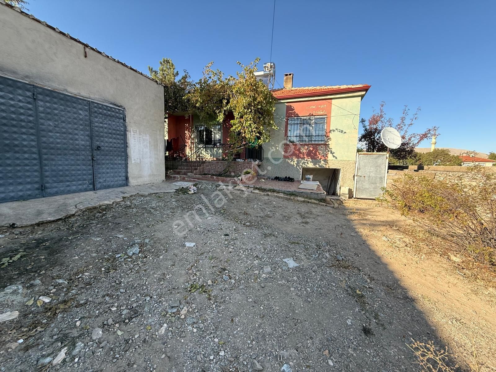 Rota’dan Yunak’ta Satılık 3+1 588m2 Müstakil Bahçeli Ev - Görsel 16