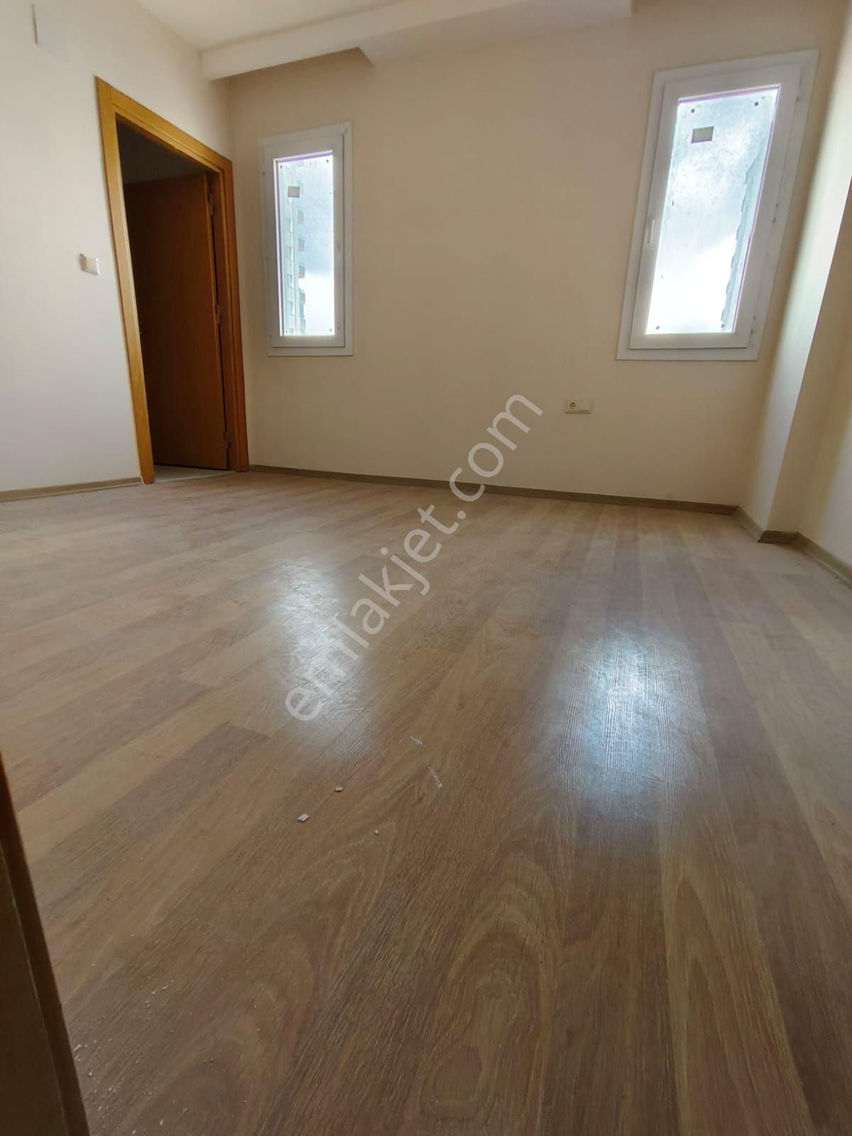 Gültepede Havuzlu Site İçinde 2+1 Süper Daire - Görsel 24