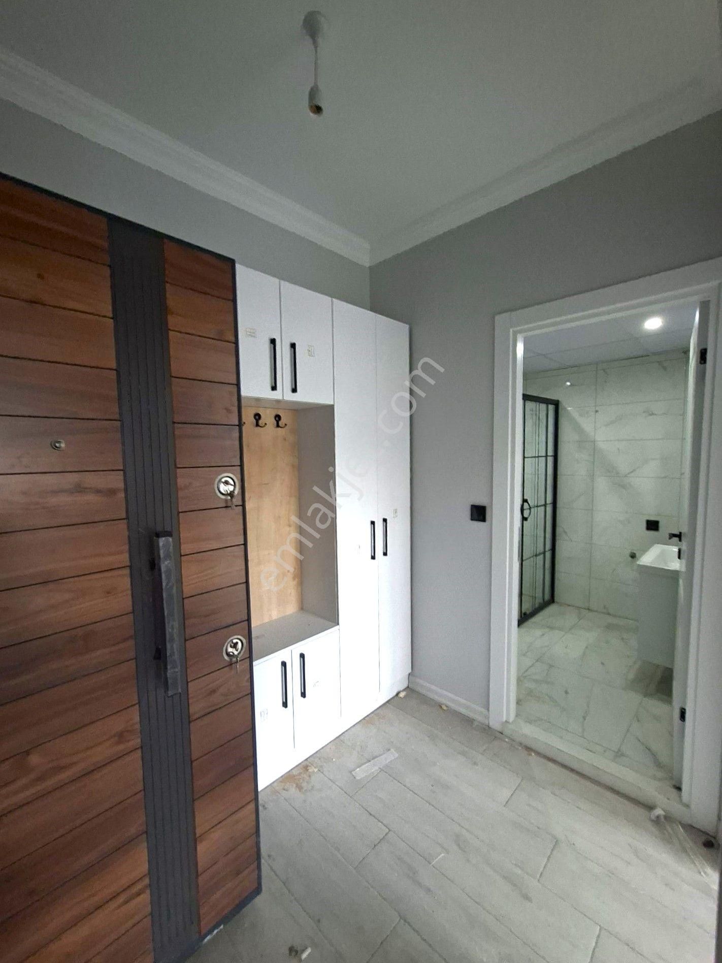 Recep Ümit Emlak'tan Muttalip Caddesi Yakınında Satılık Ebeveyn Banyolu 1+1 Ferah Daire - Görsel 19