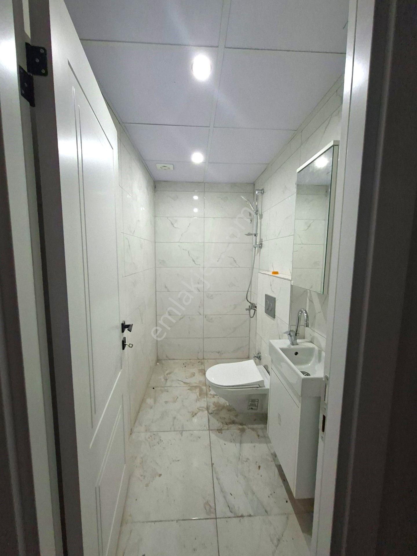 Recep Ümit Emlak'tan Muttalip Caddesi Yakınında Satılık Ebeveyn Banyolu 1+1 Ferah Daire - Görsel 22