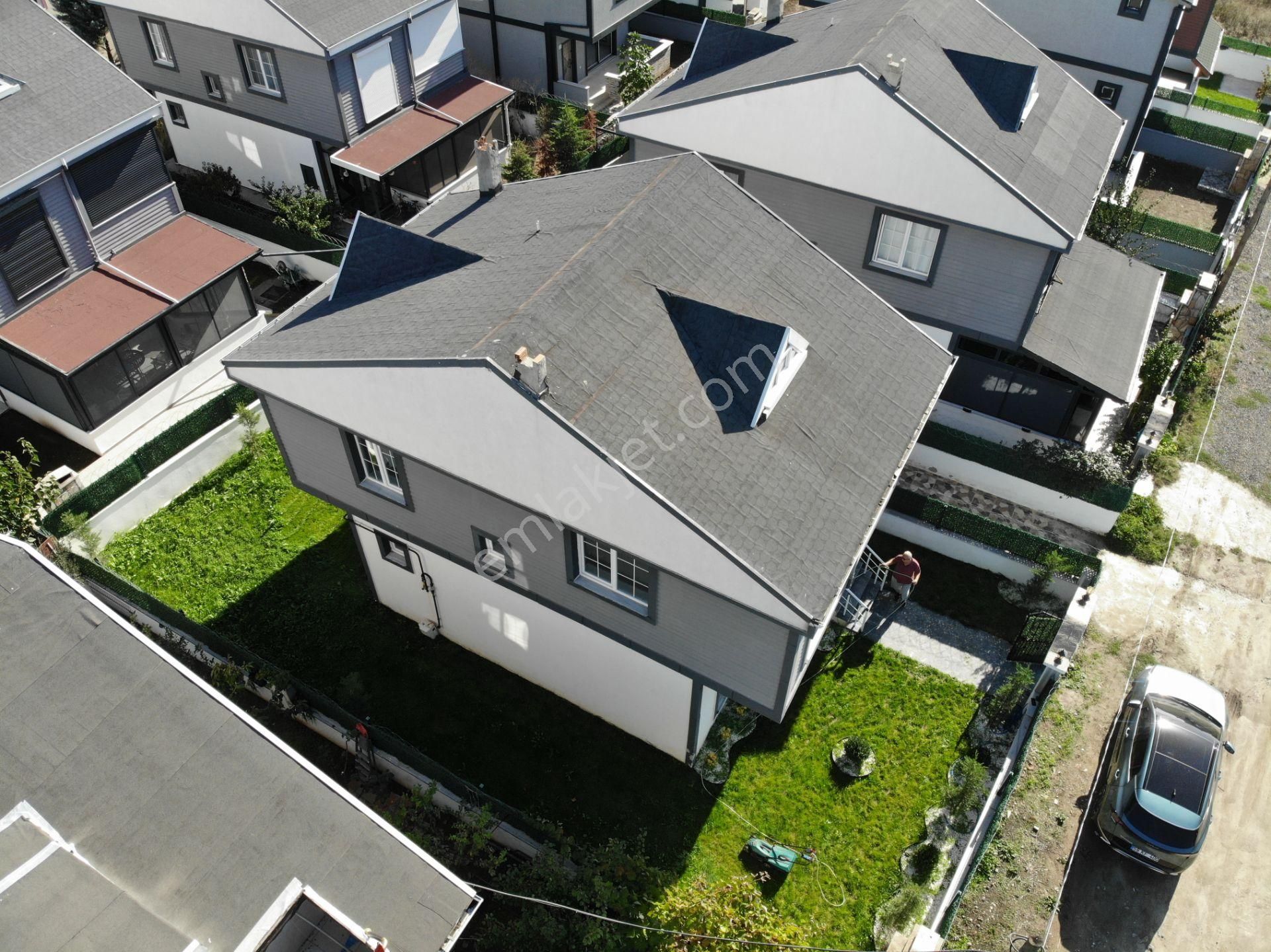 Yeniçiftlik Merkezi Konumda Kombi Petek Hazır 5+1 Müstakil Villa - Görsel 3